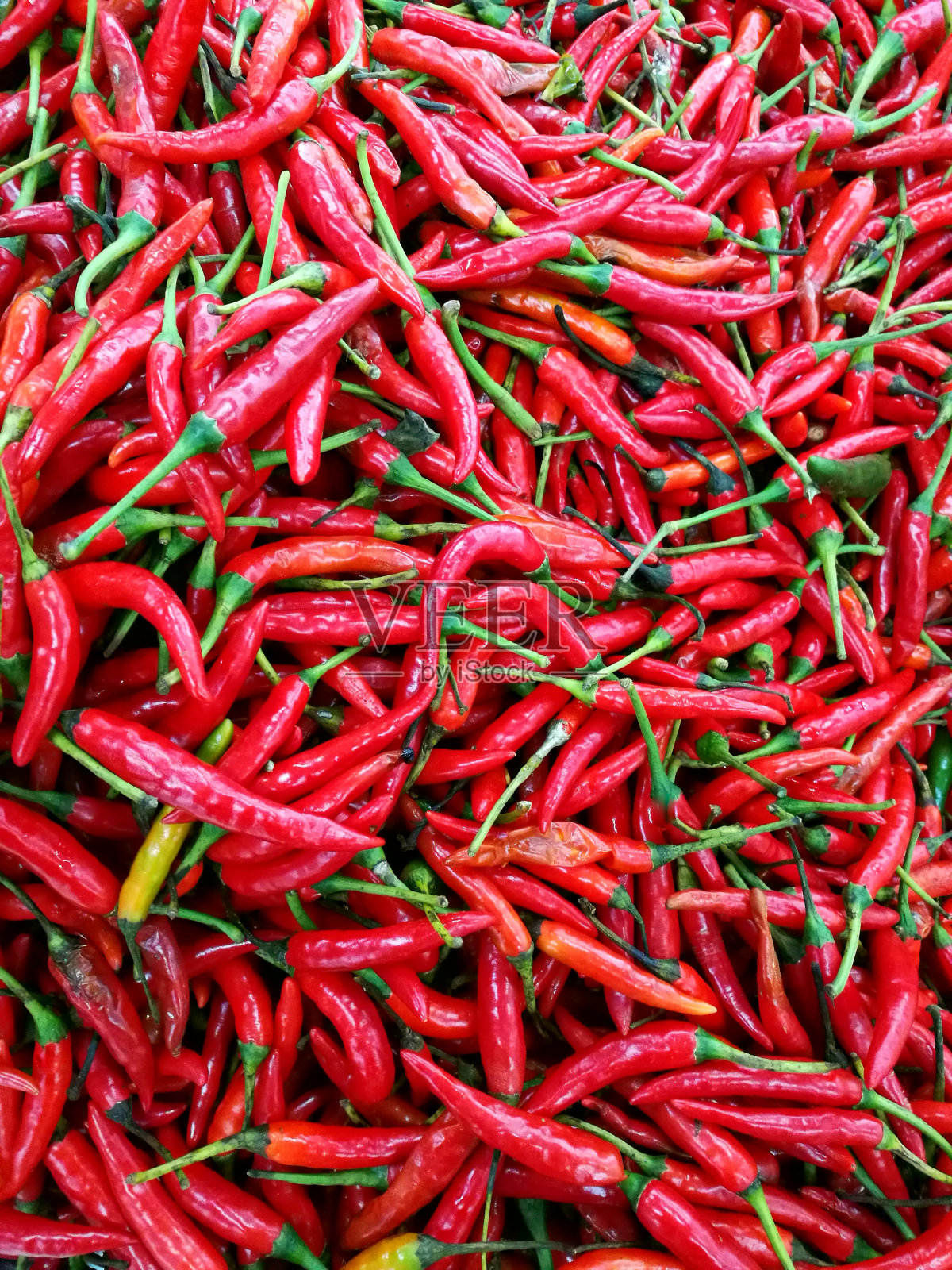 市场上的红辣椒。照片摄影图片