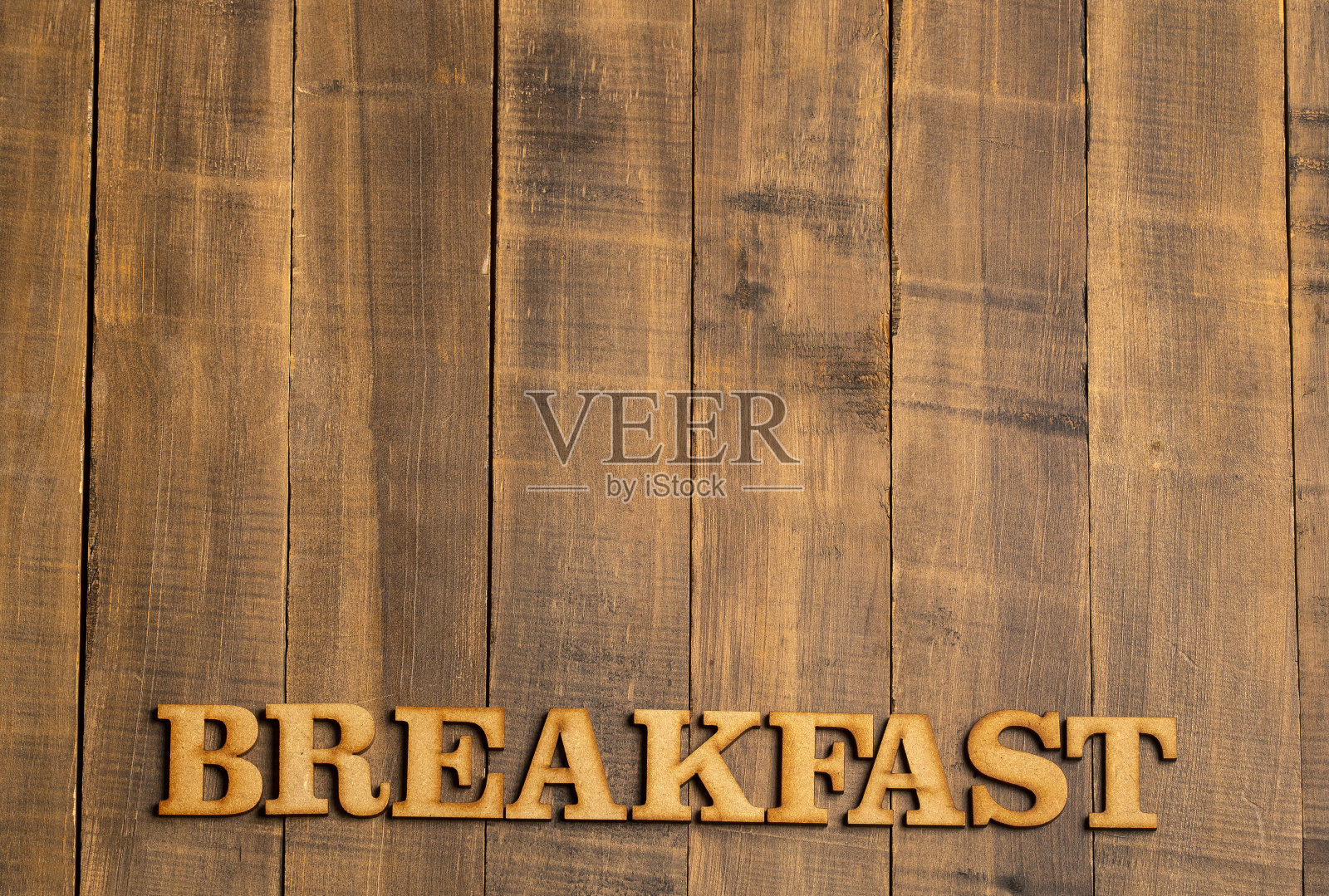 早餐单词在乡村木制背景的字母照片摄影图片