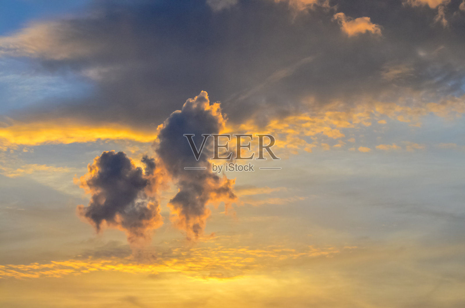 轮廓夜晚的天空照片摄影图片