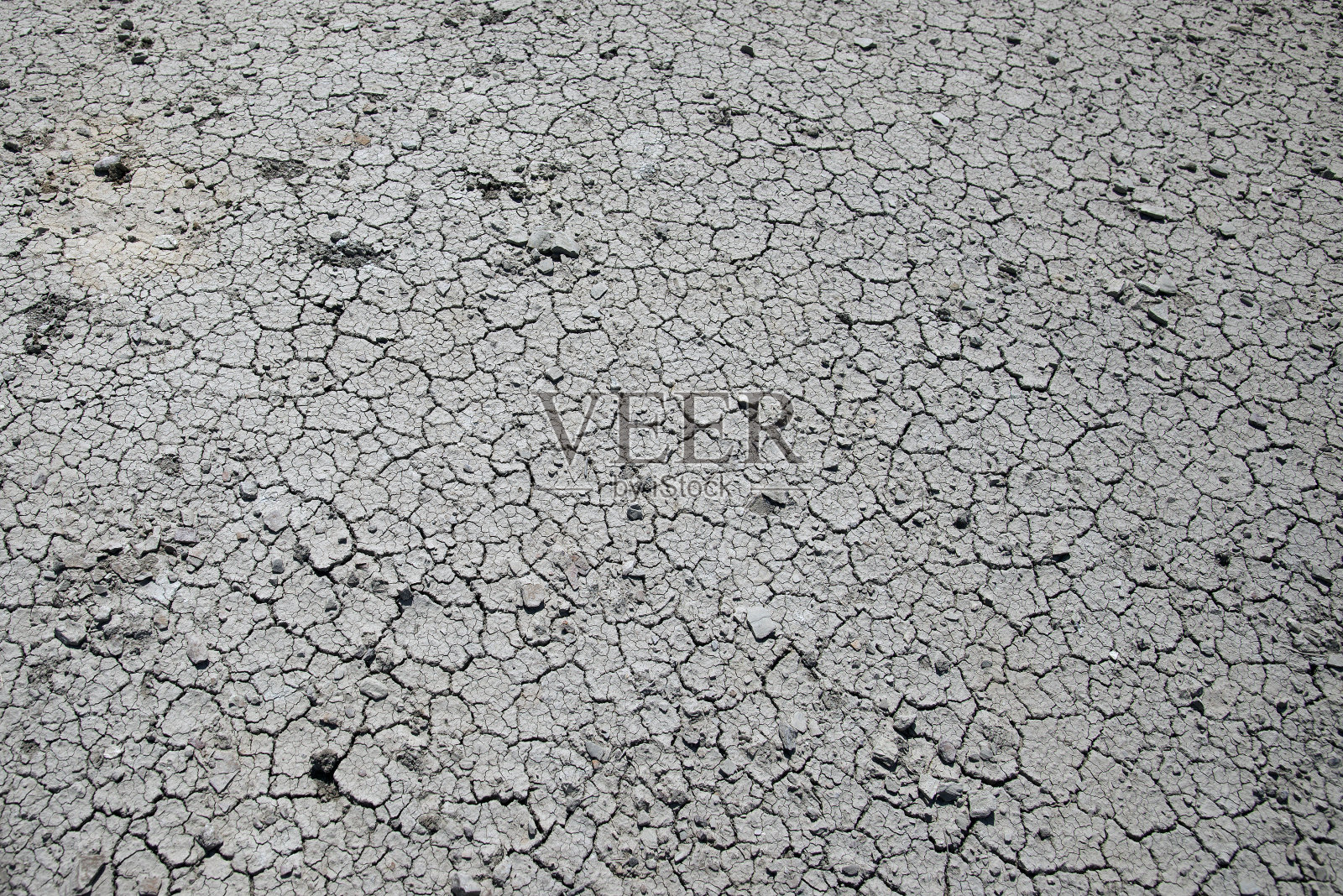 克里米亚大草原上破碎的土地照片摄影图片