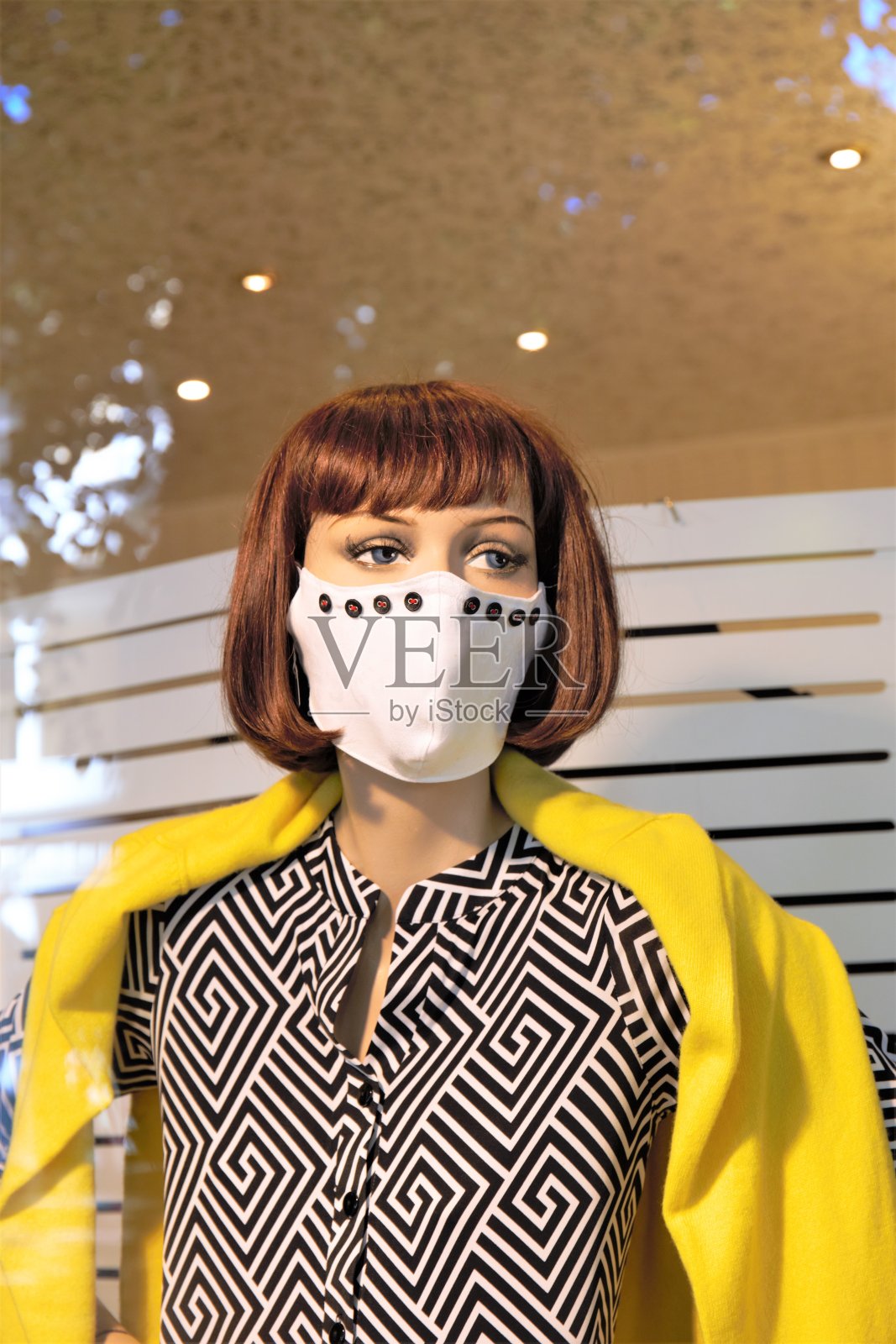 人体模型在商店照片摄影图片