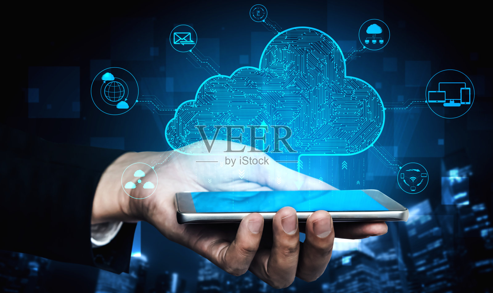 云计算技术和在线数据存储为商业网络的概念。照片摄影图片