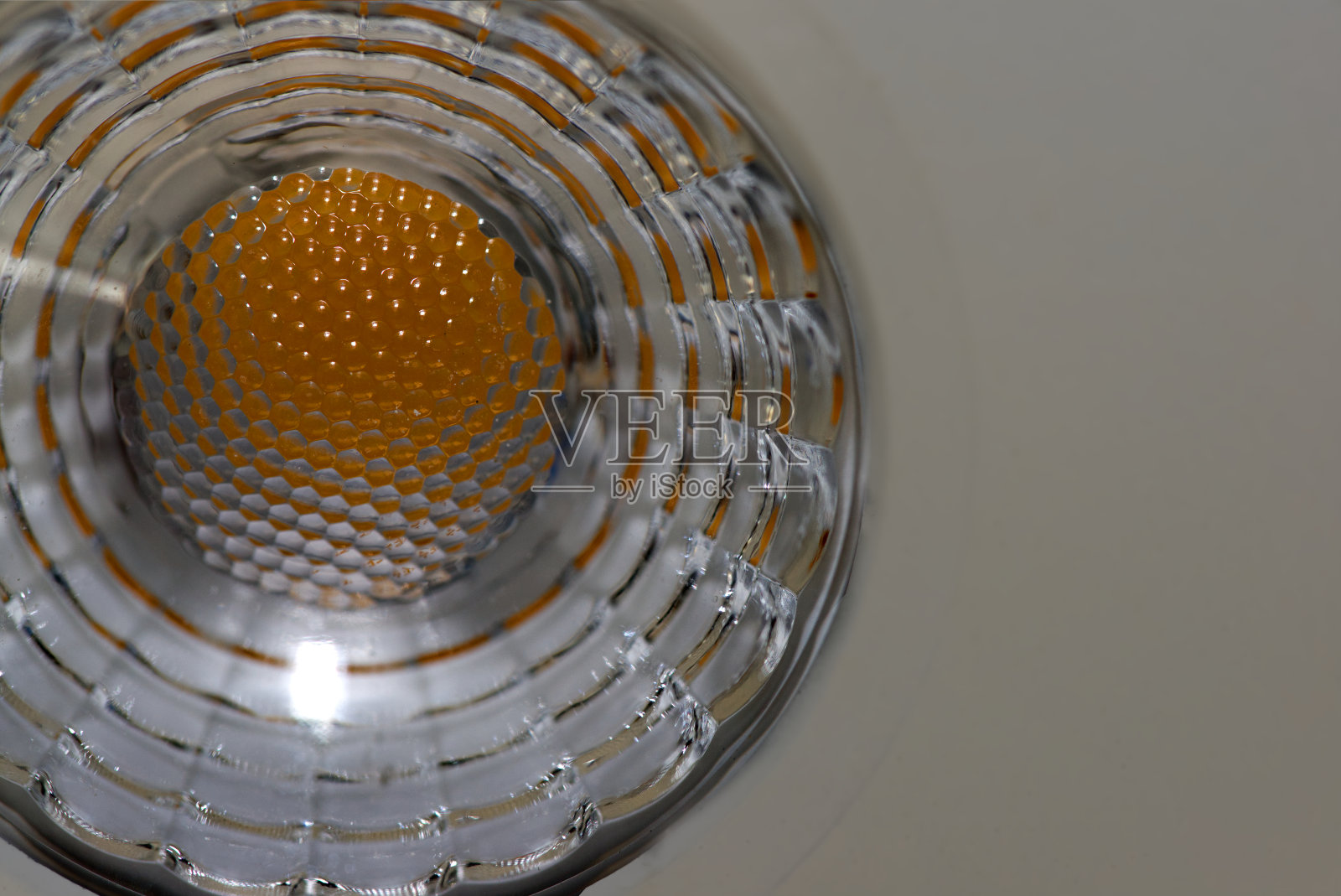 在微距模式下关闭暗灯照片摄影图片