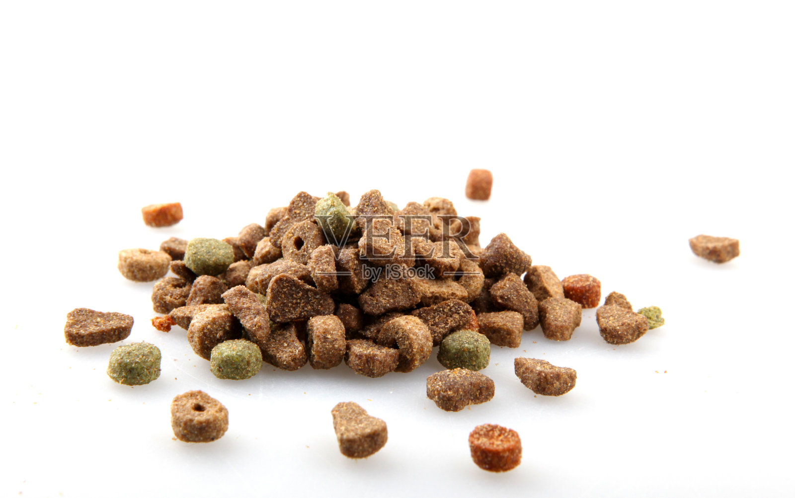 狗和猫的食物孤立在白色背景照片摄影图片