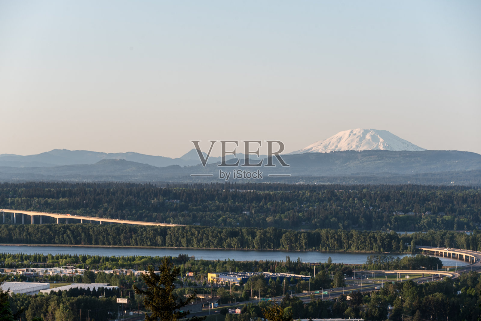 圣海伦斯,华盛顿桥,俄勒冈,哥伦比亚河照片摄影图片