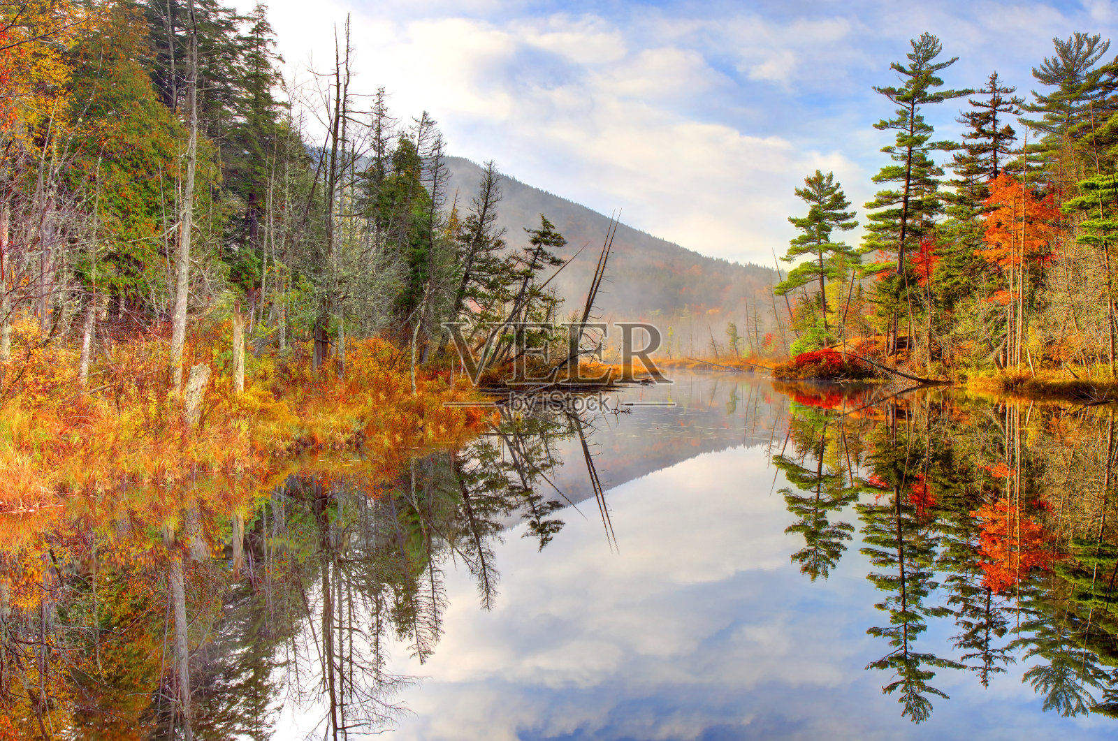 阿迪朗达克的秋天照片摄影图片