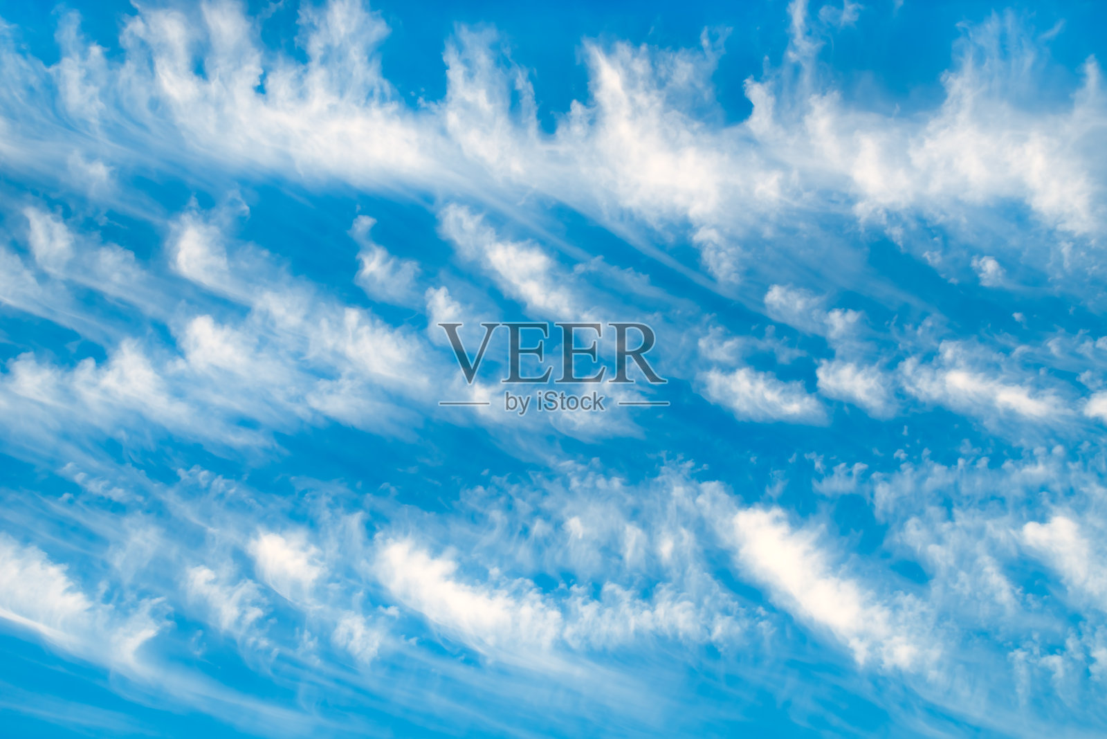 蓝蓝的天空,积云很大照片摄影图片