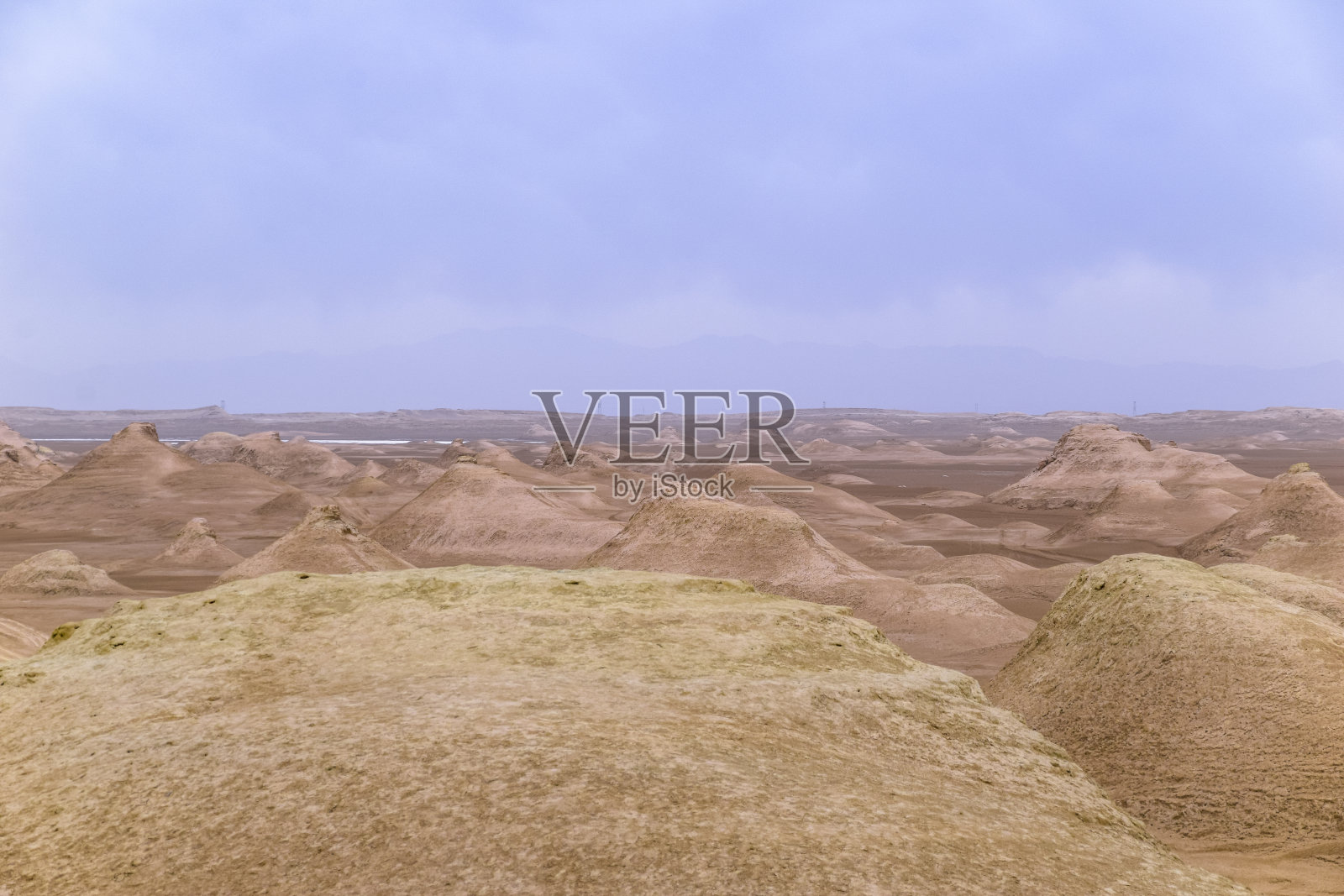 青海白龙堆地形照片摄影图片