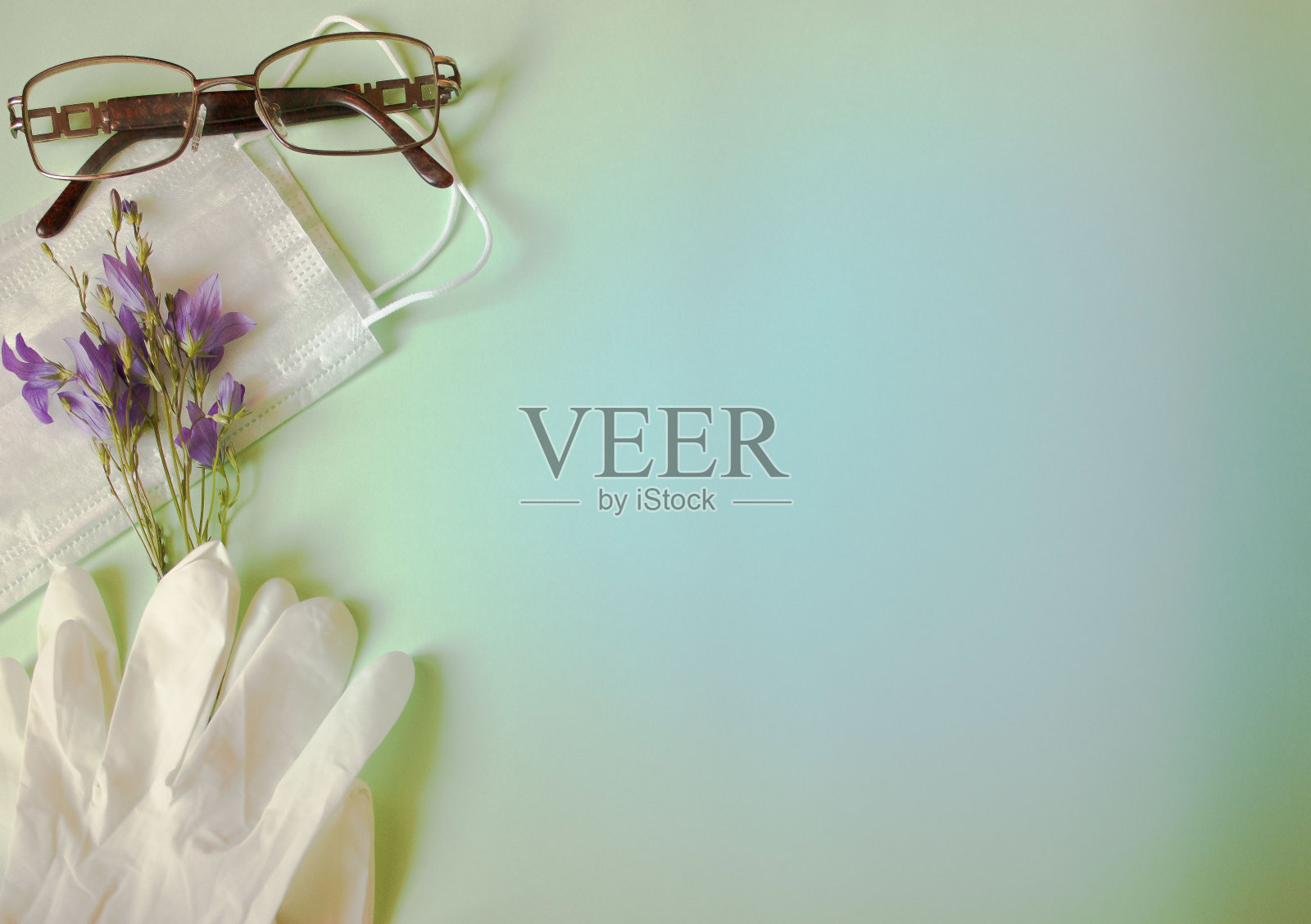 保护人体免受病毒和细菌伤害的设备。横幅照片摄影图片