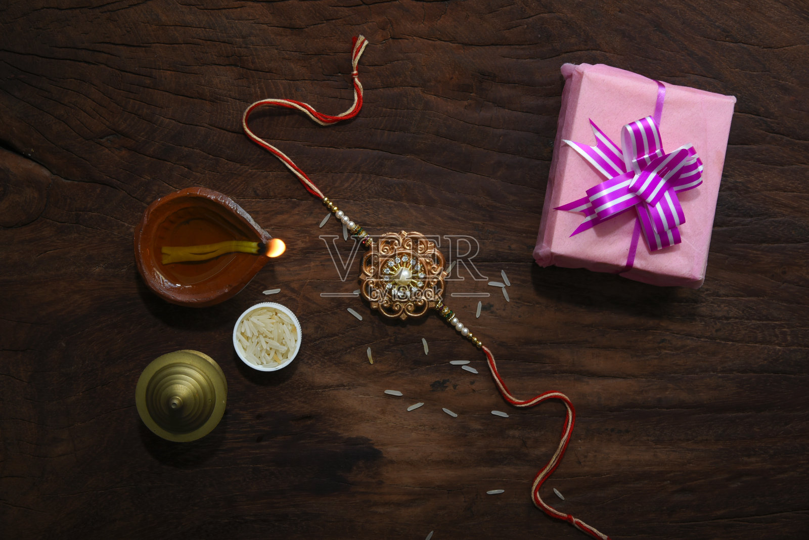 印度的Rakhi节,rakshabandhan庆典-印度教的节日照片摄影图片