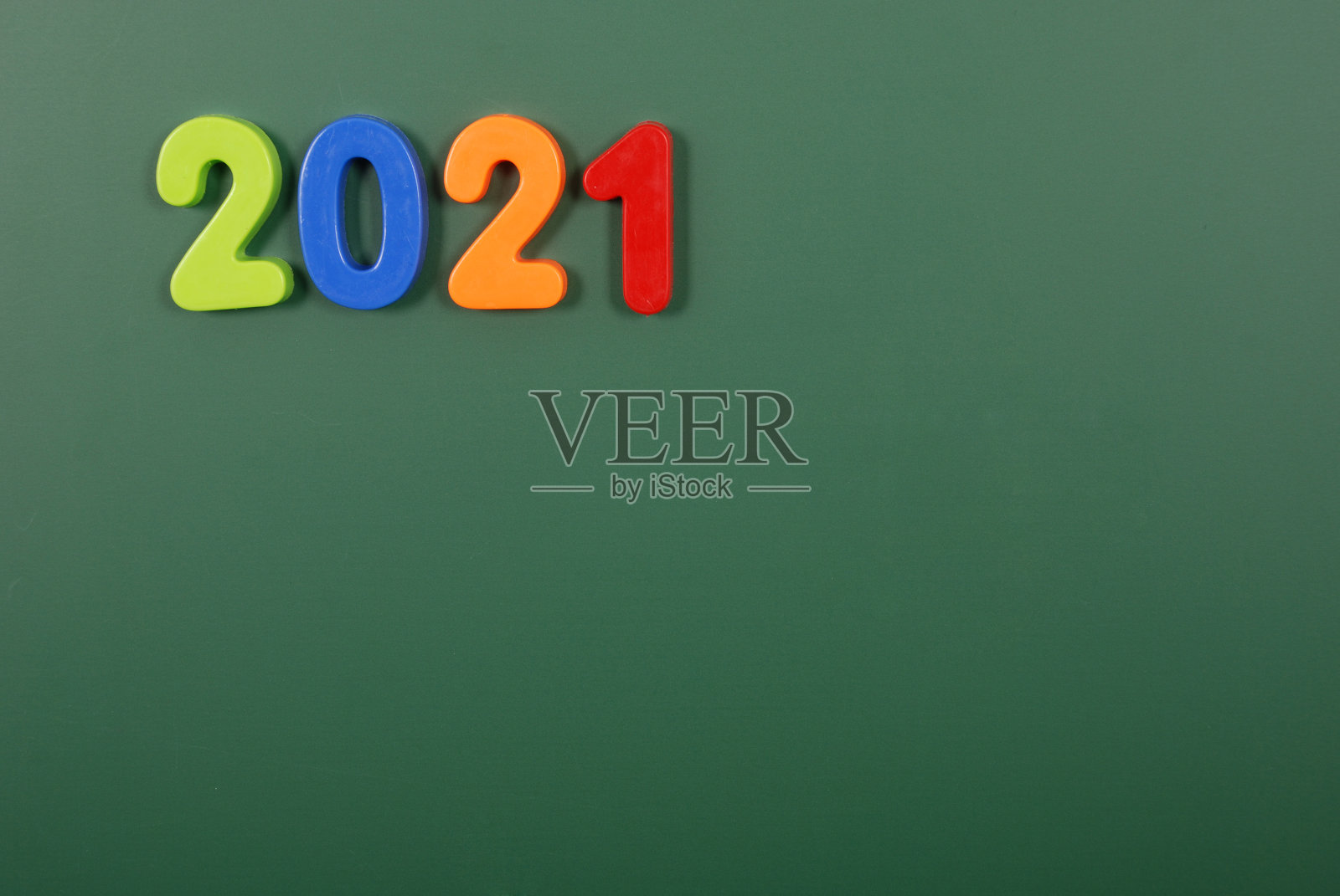 磁板上的字母照片摄影图片