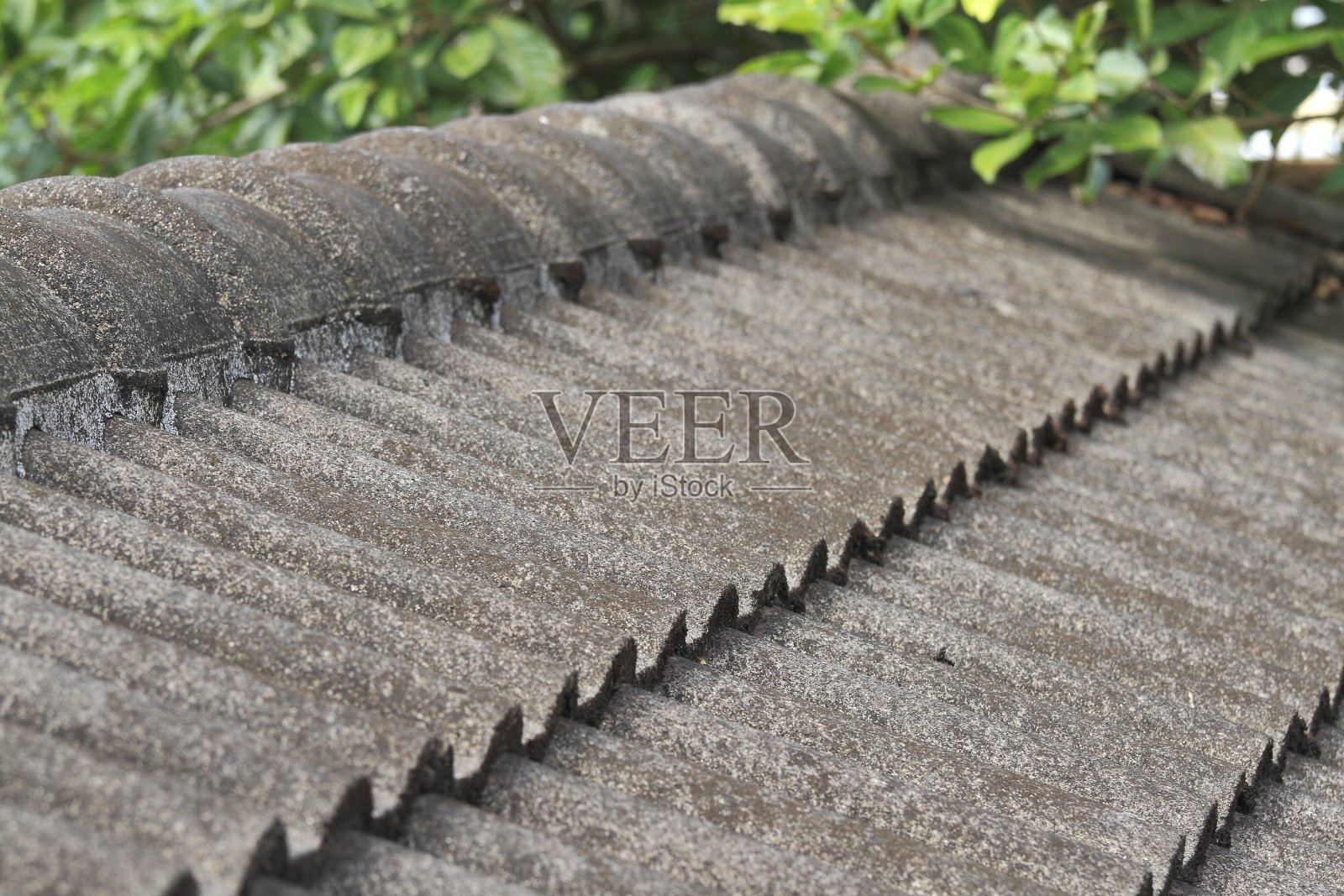 瓦片屋顶的背景和纹理照片摄影图片