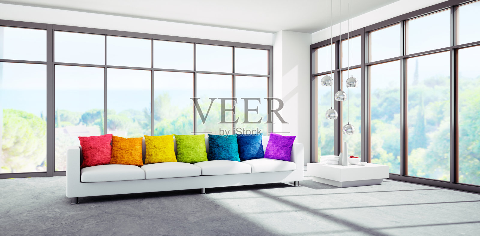 阳光公寓里的白色沙发照片摄影图片