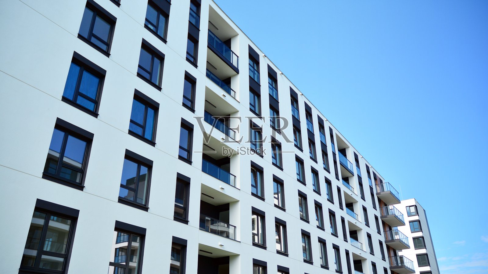 现代化的欧式住宅小区。照片摄影图片