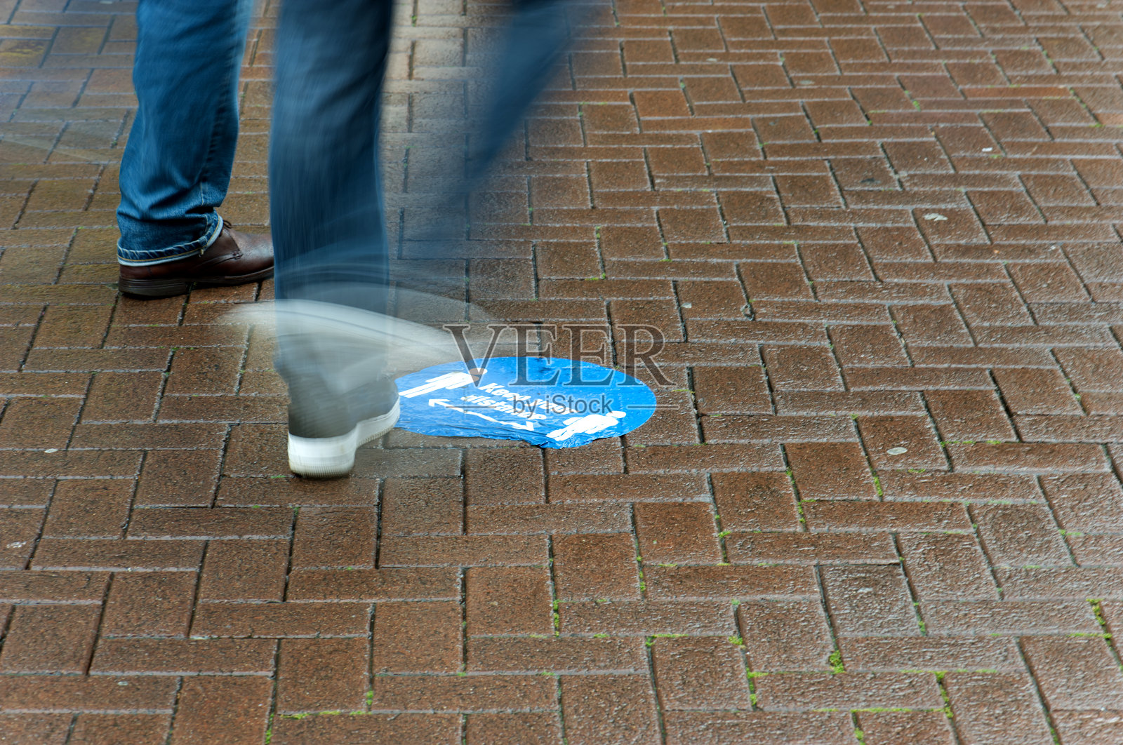 保持你的距离照片摄影图片