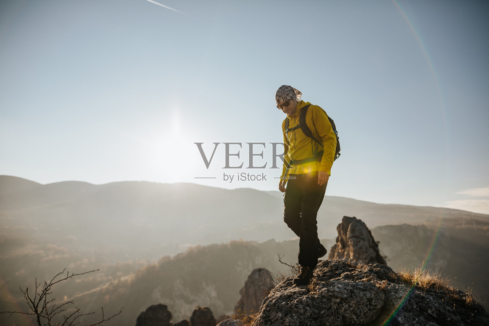 到达顶峰照片摄影图片