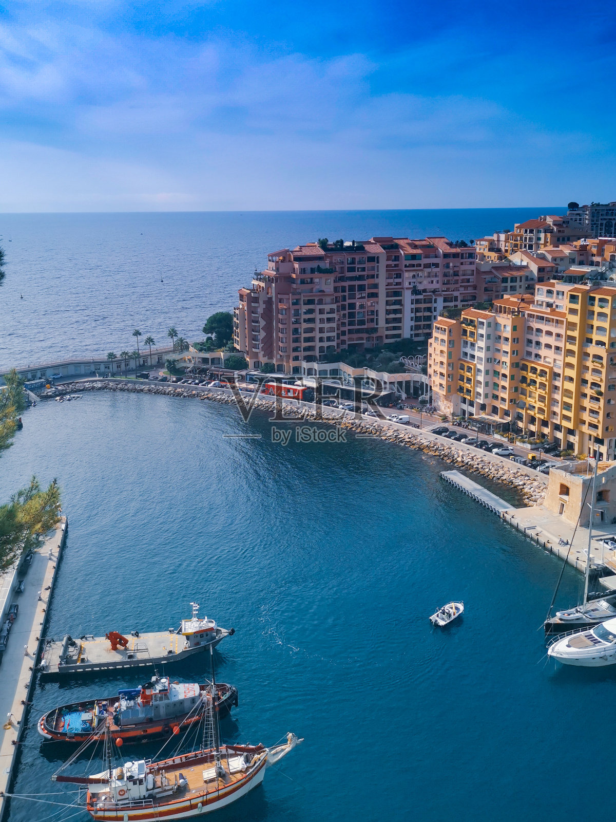 蒙特卡洛摩纳哥。2019年10月13日:蒙特卡洛湾全景照片摄影图片