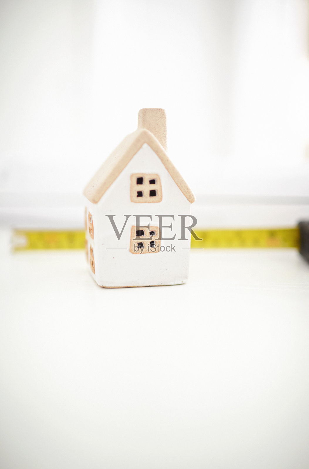 房子用卷尺。DIY的概念照片摄影图片