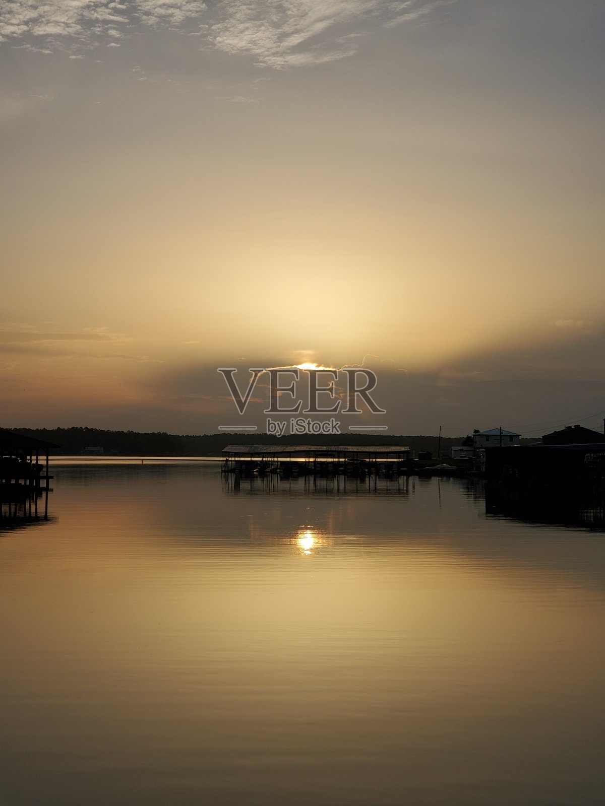 顶部和底部日出照片摄影图片