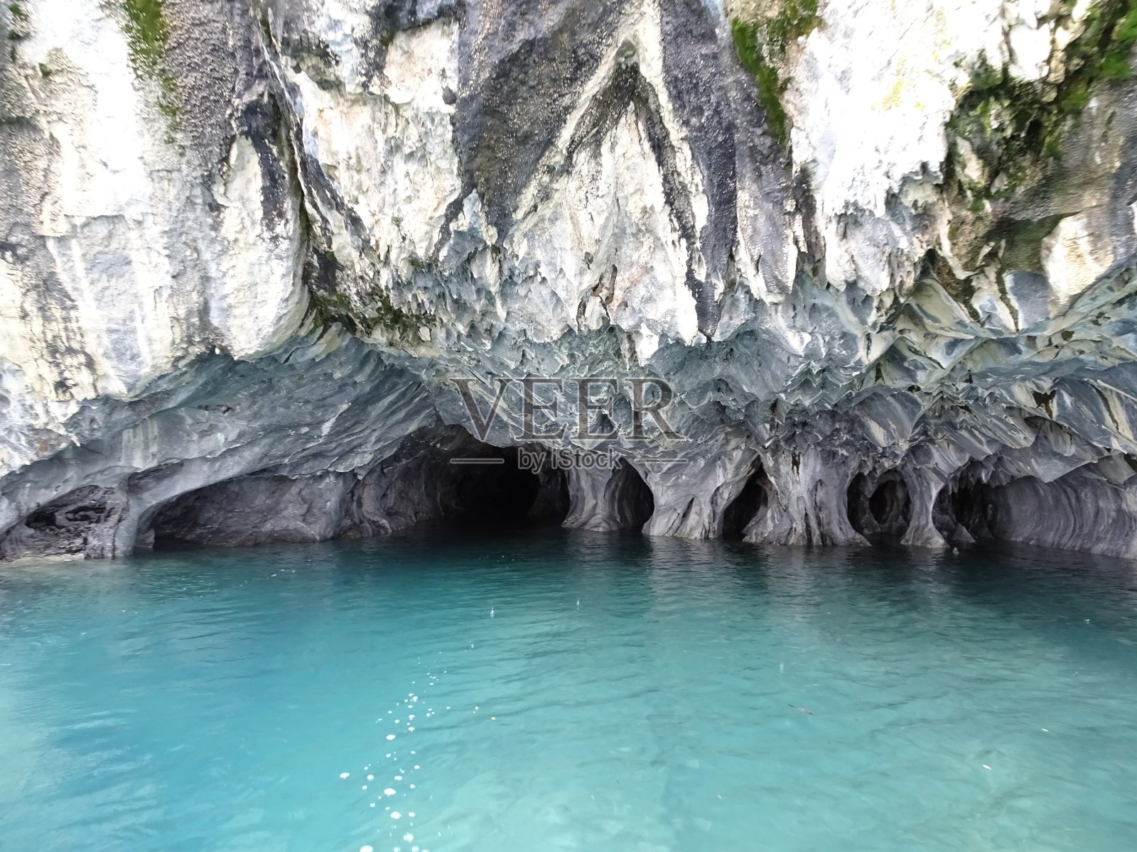 大理石洞穴。照片摄影图片