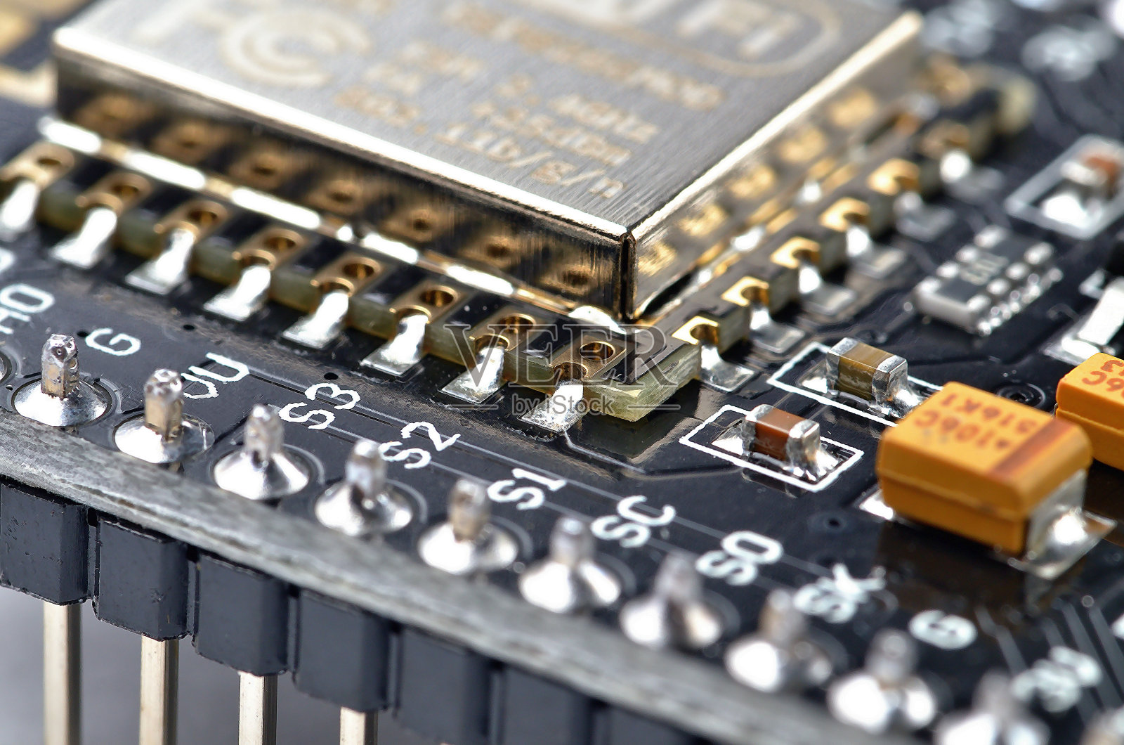 无线wifi可编程微控制器模块,电子小型计算机,用于物联网物联网编程照片摄影图片