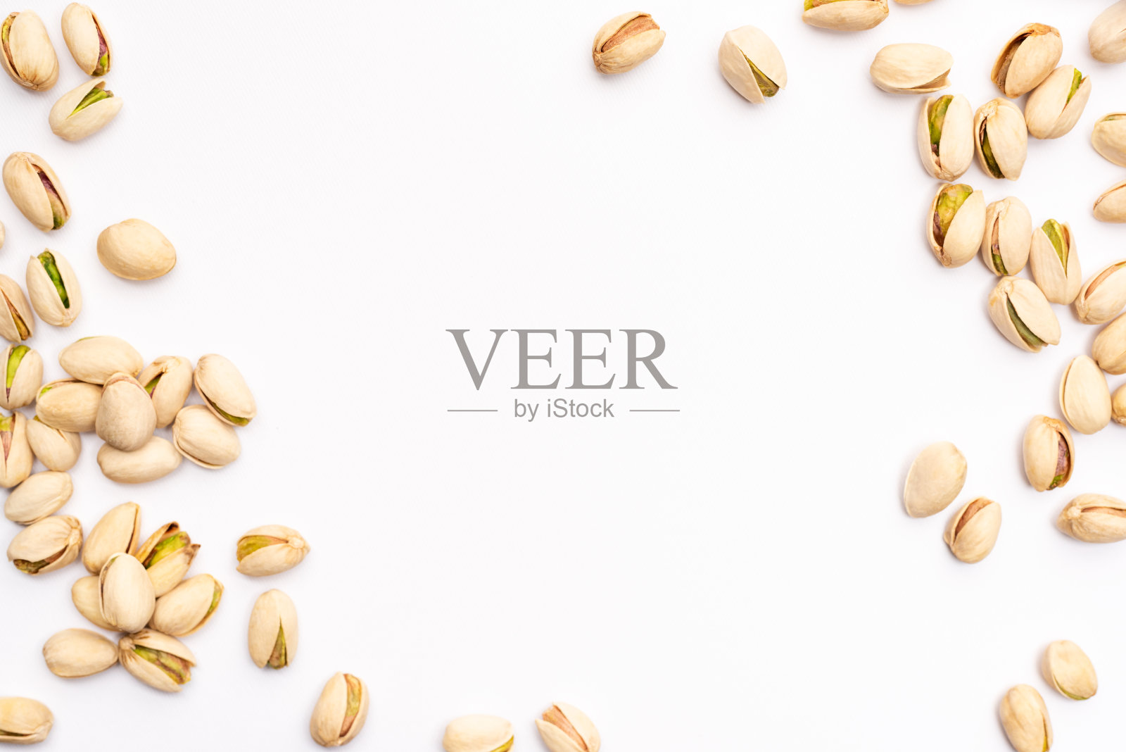 孤立的开心果在白色的背景照片摄影图片