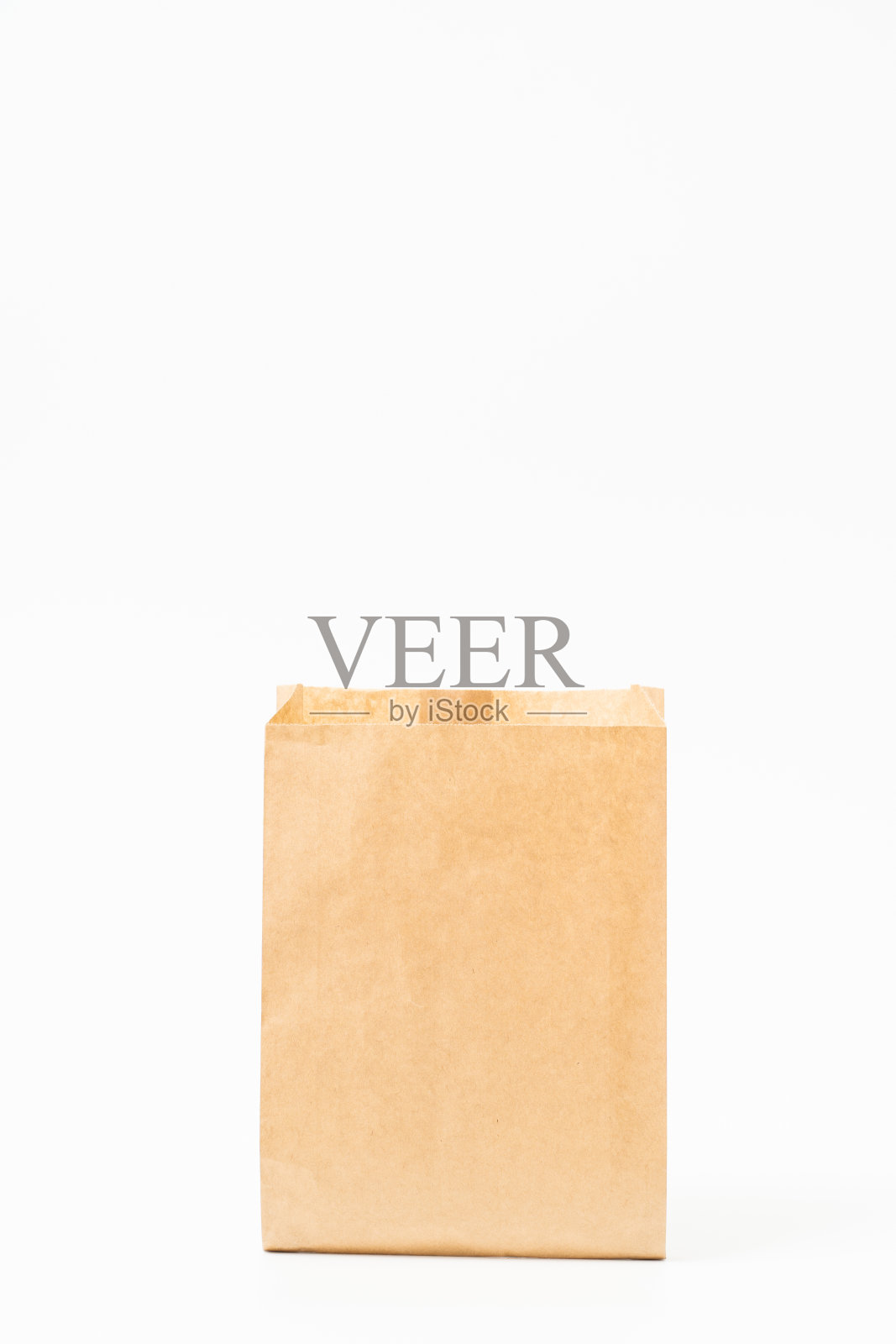 用于食品包装的棕色牛皮纸纸袋,在白色背景上隔离模板。模板模型集合。照片摄影图片