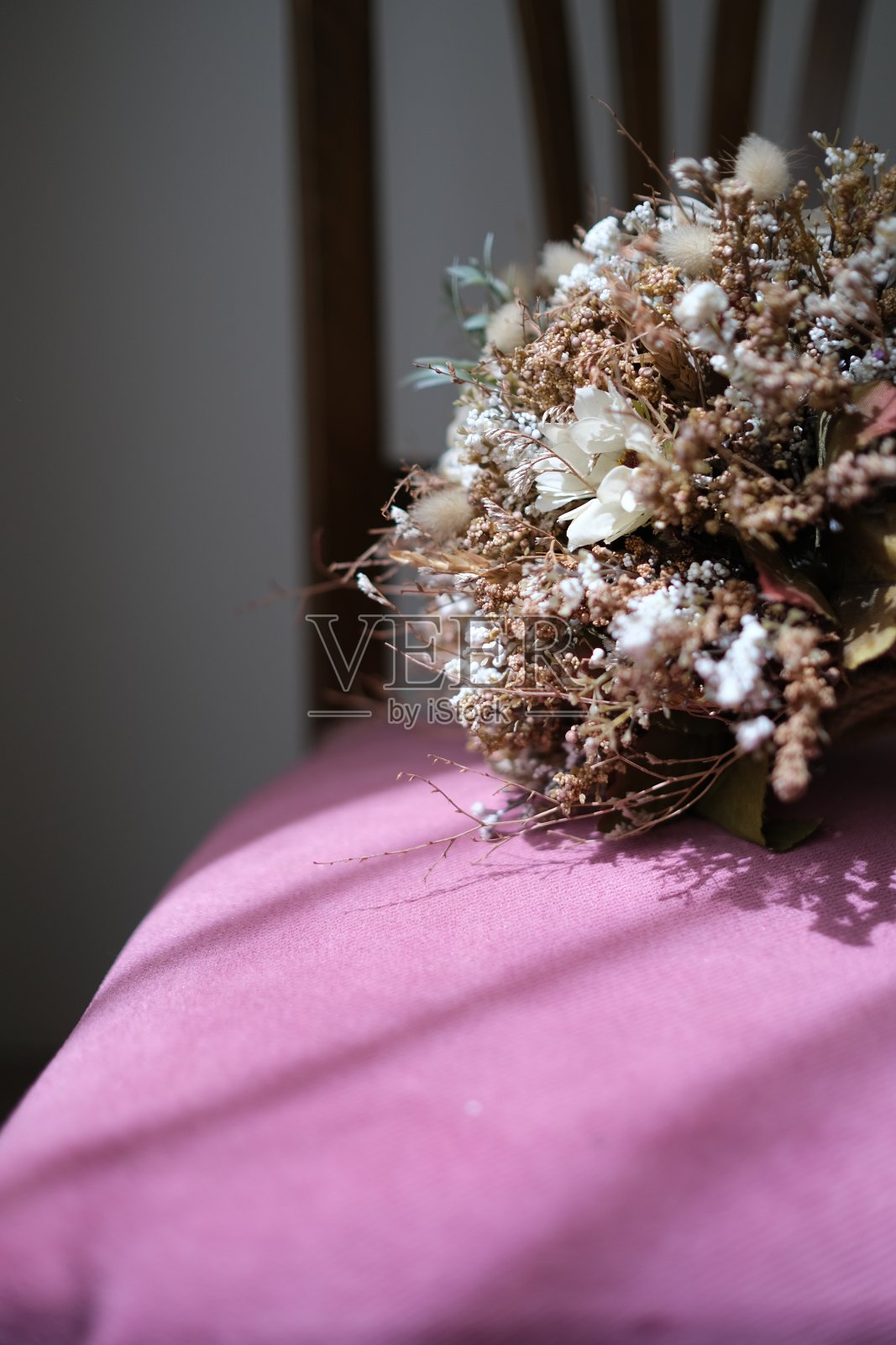 干鲜花花束照片摄影图片