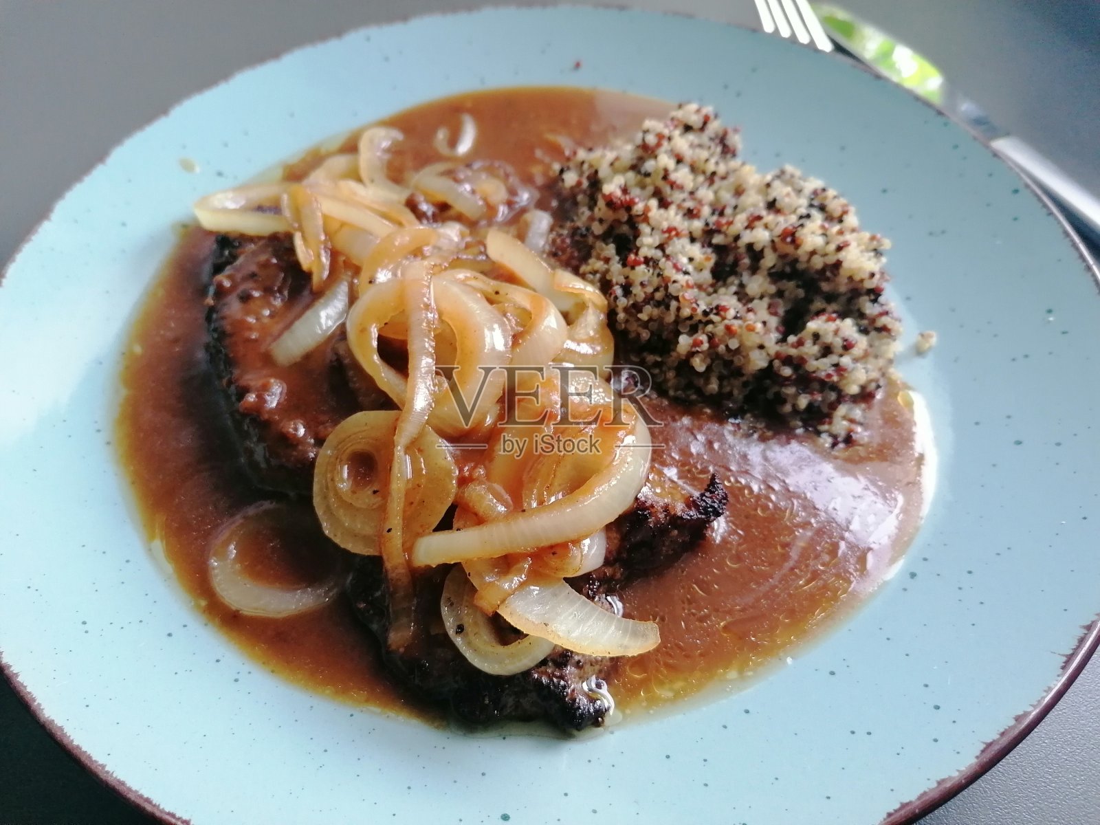 简单,自制和健康的菜肴照片摄影图片