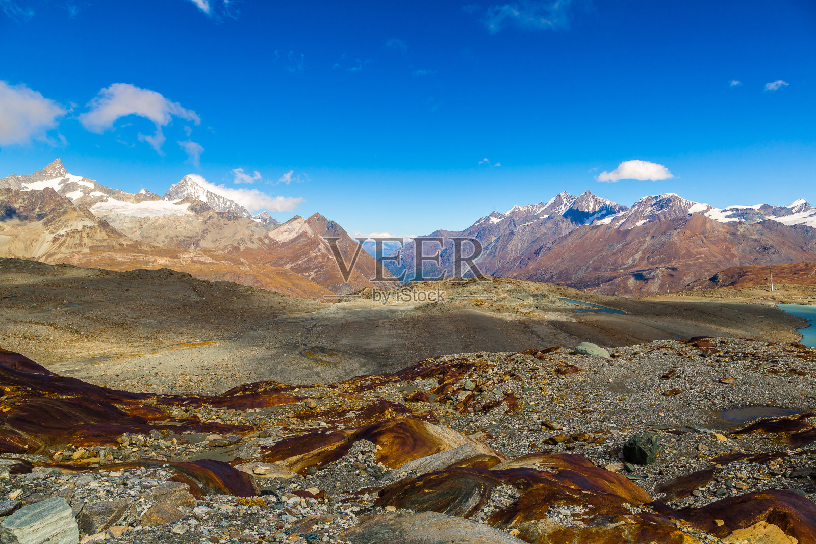 阿尔卑斯山脉景观在瑞士照片摄影图片