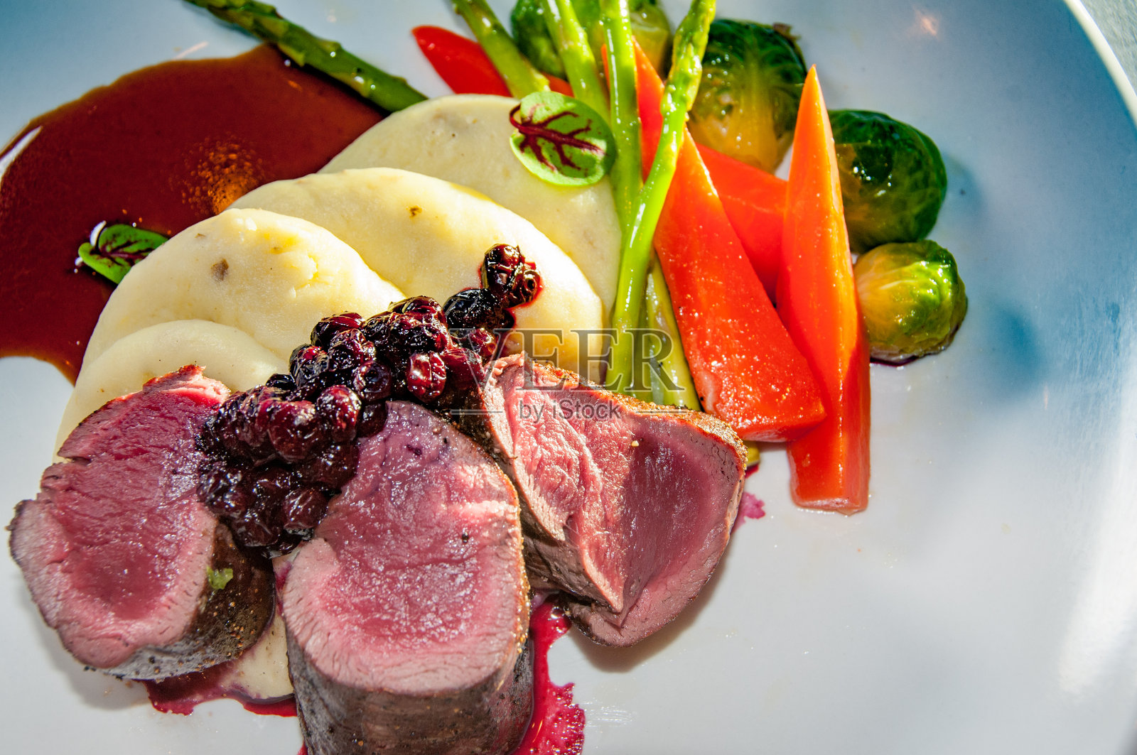 麋鹿……这是晚饭吃的!照片摄影图片