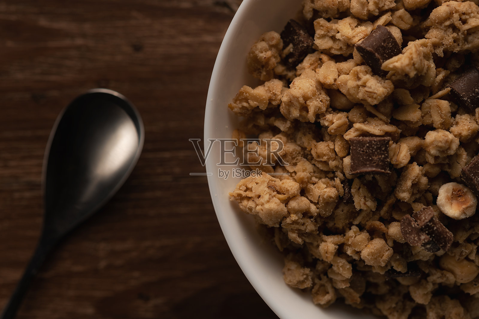 早餐有水果和麦片照片摄影图片