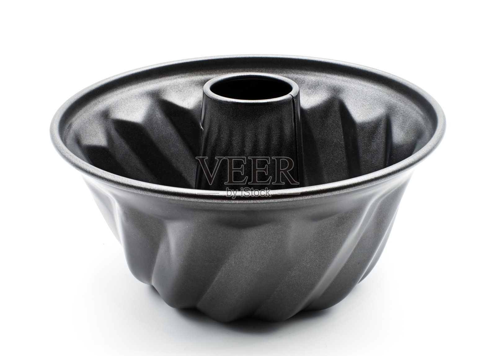 黑色金属蛋糕模,孤立在白色背景上照片摄影图片