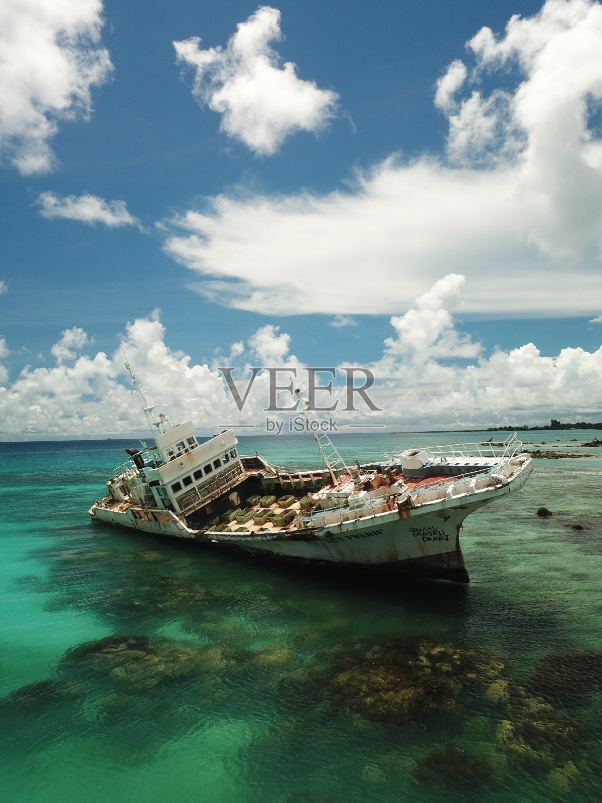 特鲁克泻湖维诺主岛,楚克照片摄影图片