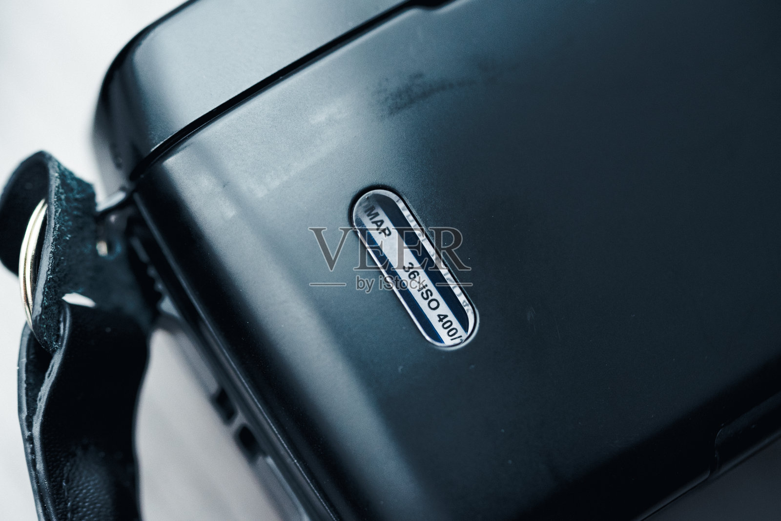 用新的底片拉近胶卷的距离照片摄影图片