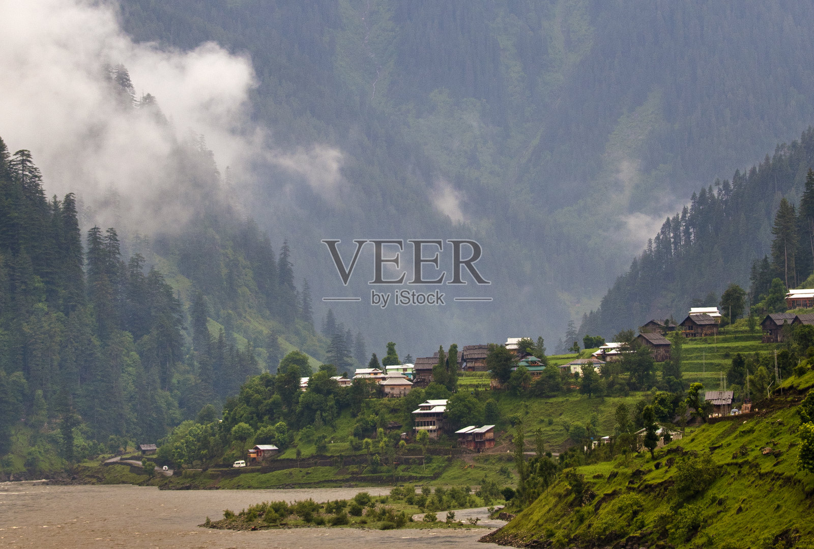 克什米尔尼拉姆山谷的风景照片照片摄影图片