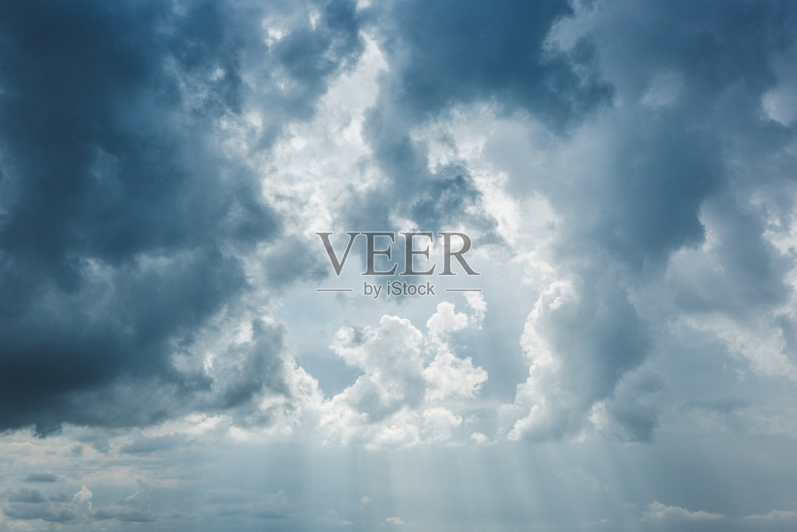 戏剧性的天空照片摄影图片