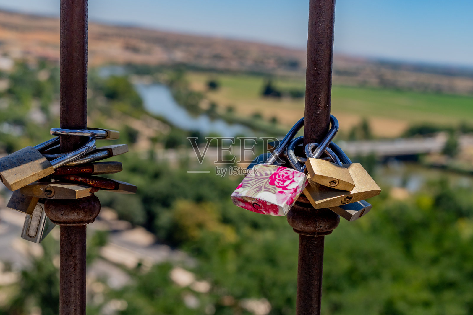 爱的挂锁,托莱多。照片摄影图片