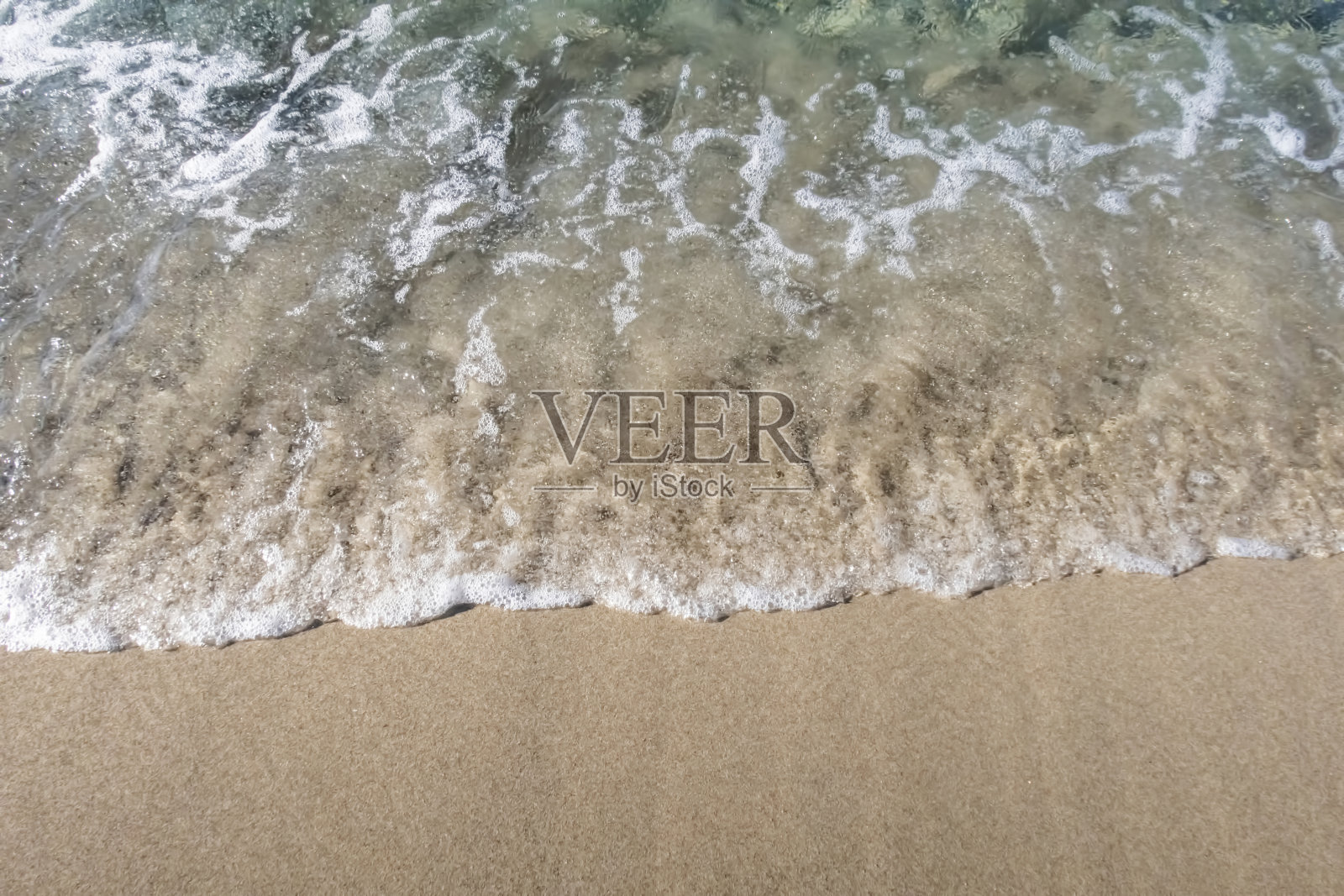 以夏季海滨海景为背景照片摄影图片