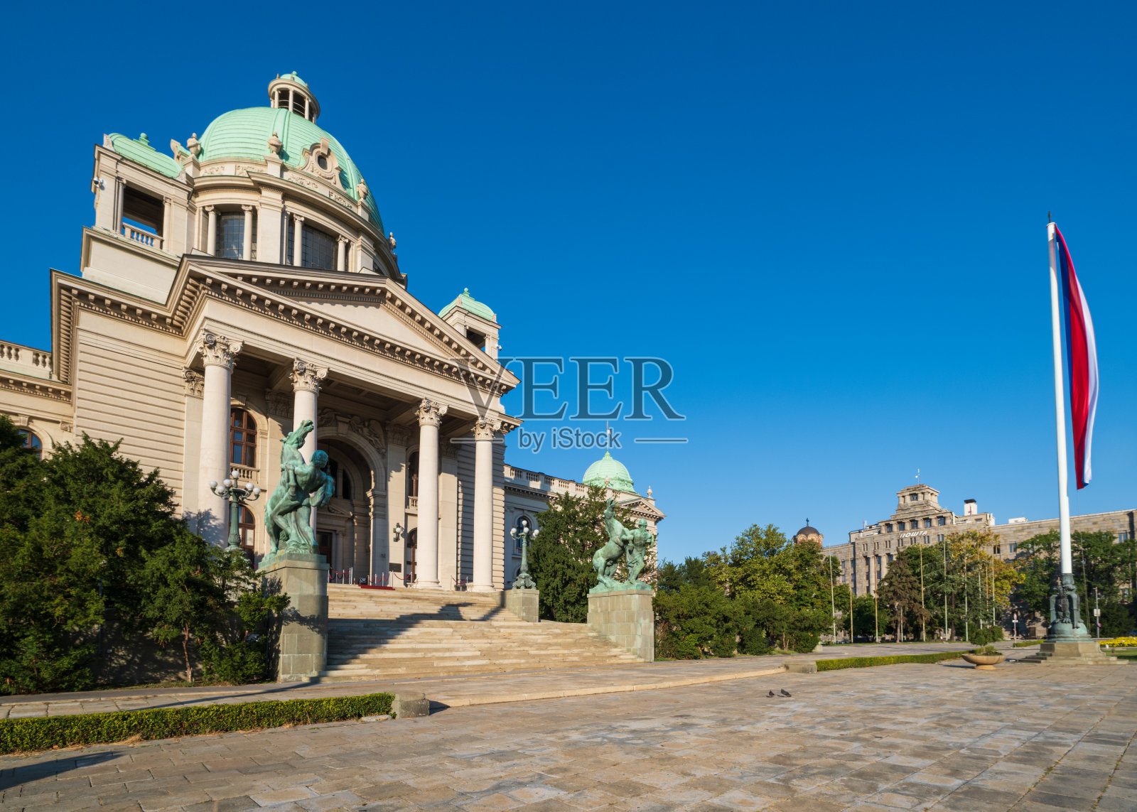 塞尔维亚国会,贝尔格莱德,塞尔维亚。照片摄影图片