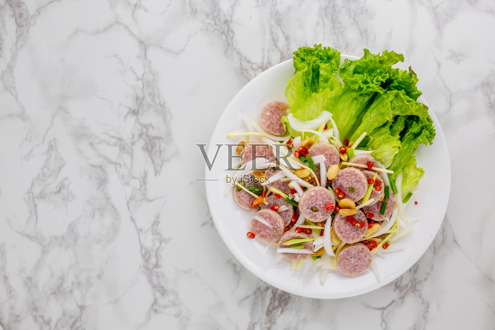 发酵猪肉香辣可口的泰国食品照片摄影图片