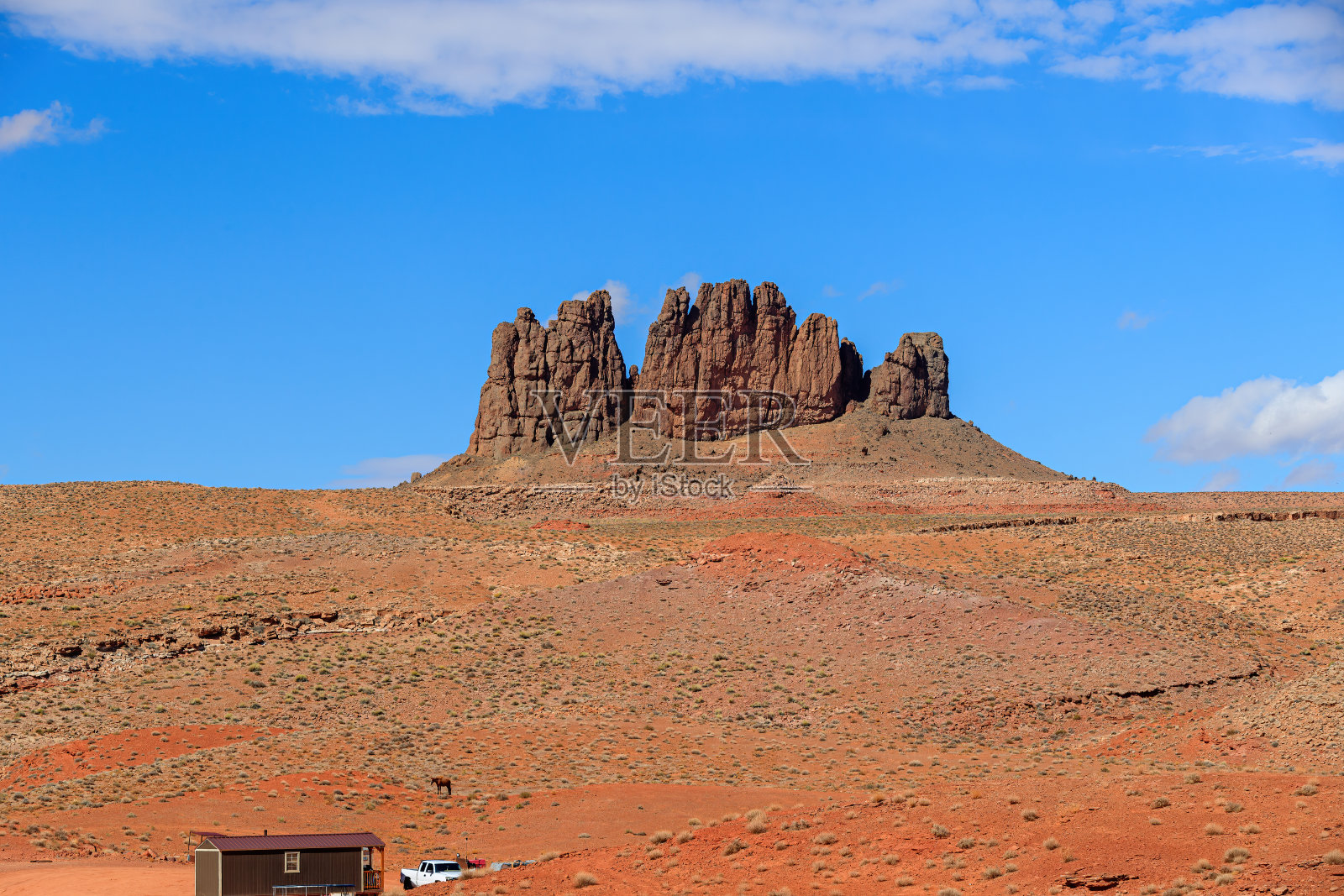 山在纪念碑谷照片摄影图片