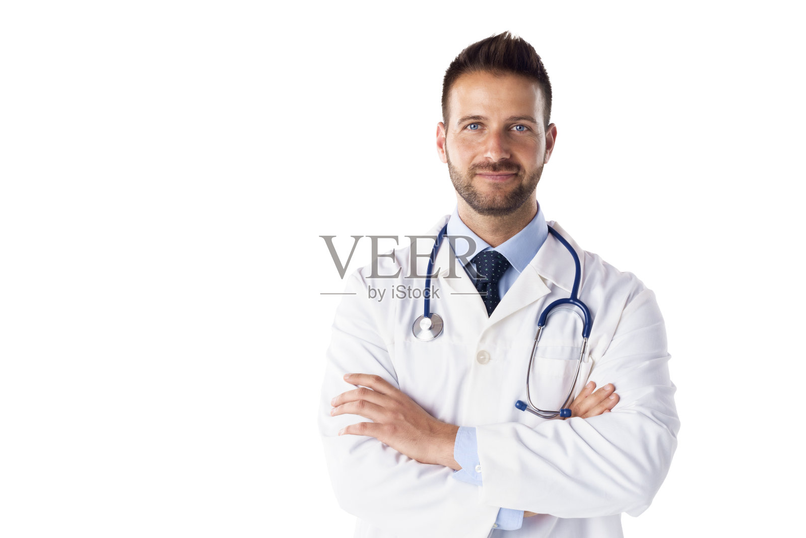 男性医生肖像,而站在孤立的白色背景照片摄影图片