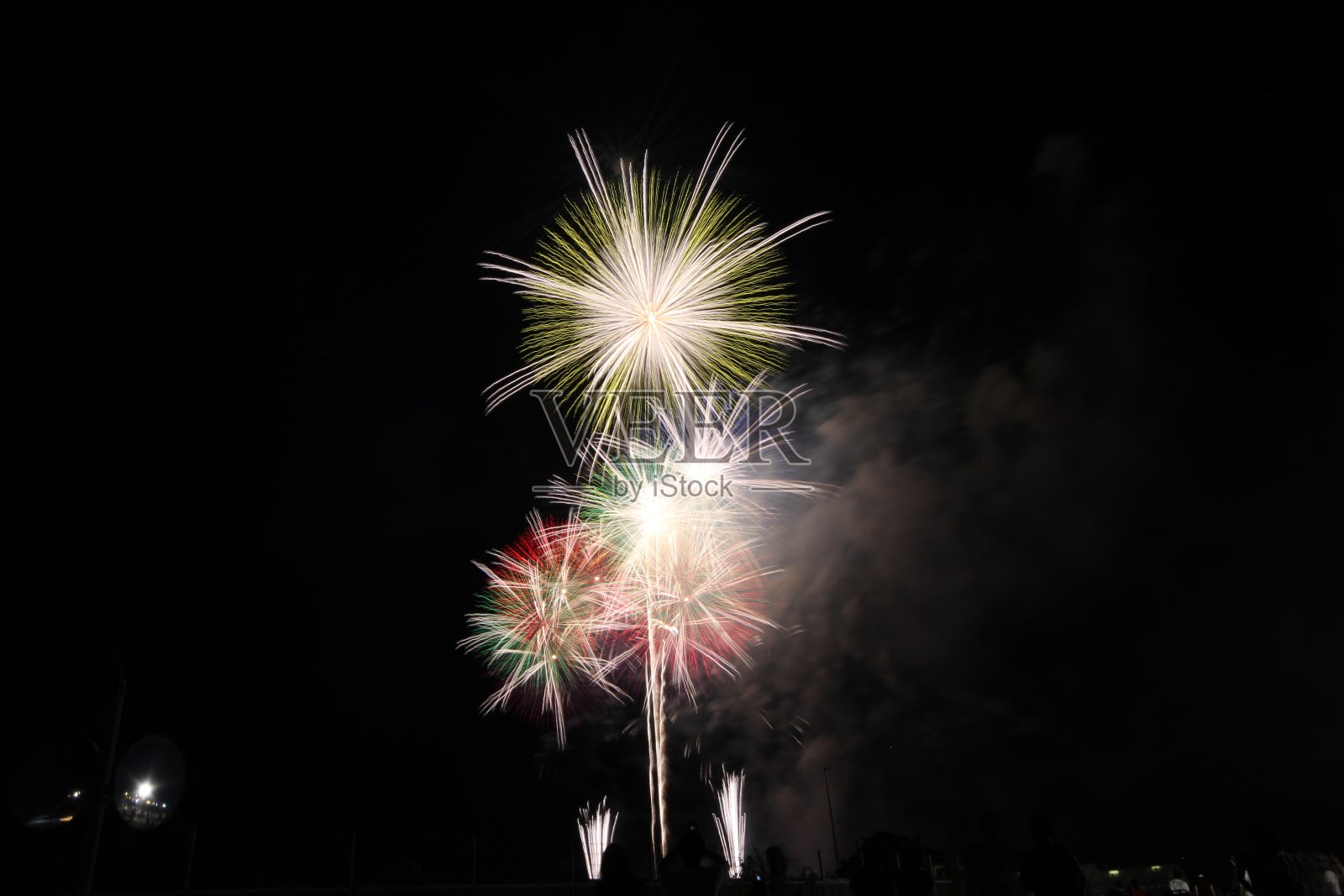 2018年基努乌拉港节日烟花照片摄影图片