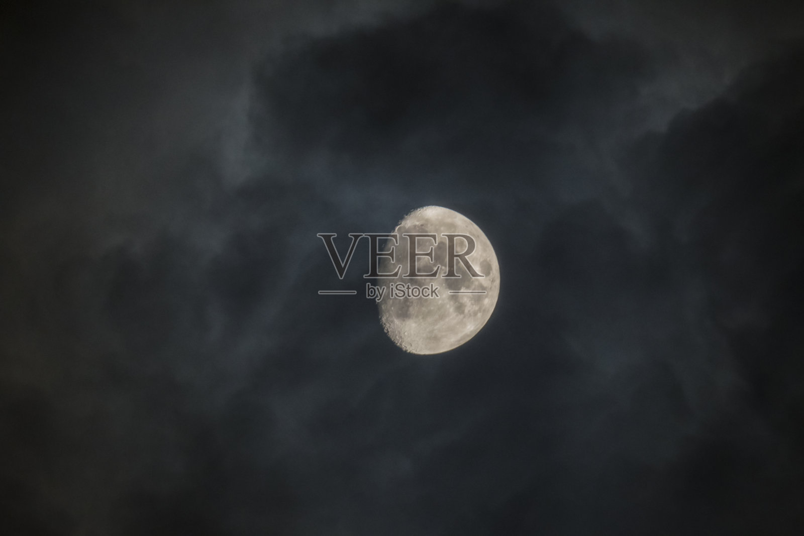 Omoro月球夜晚照片摄影图片