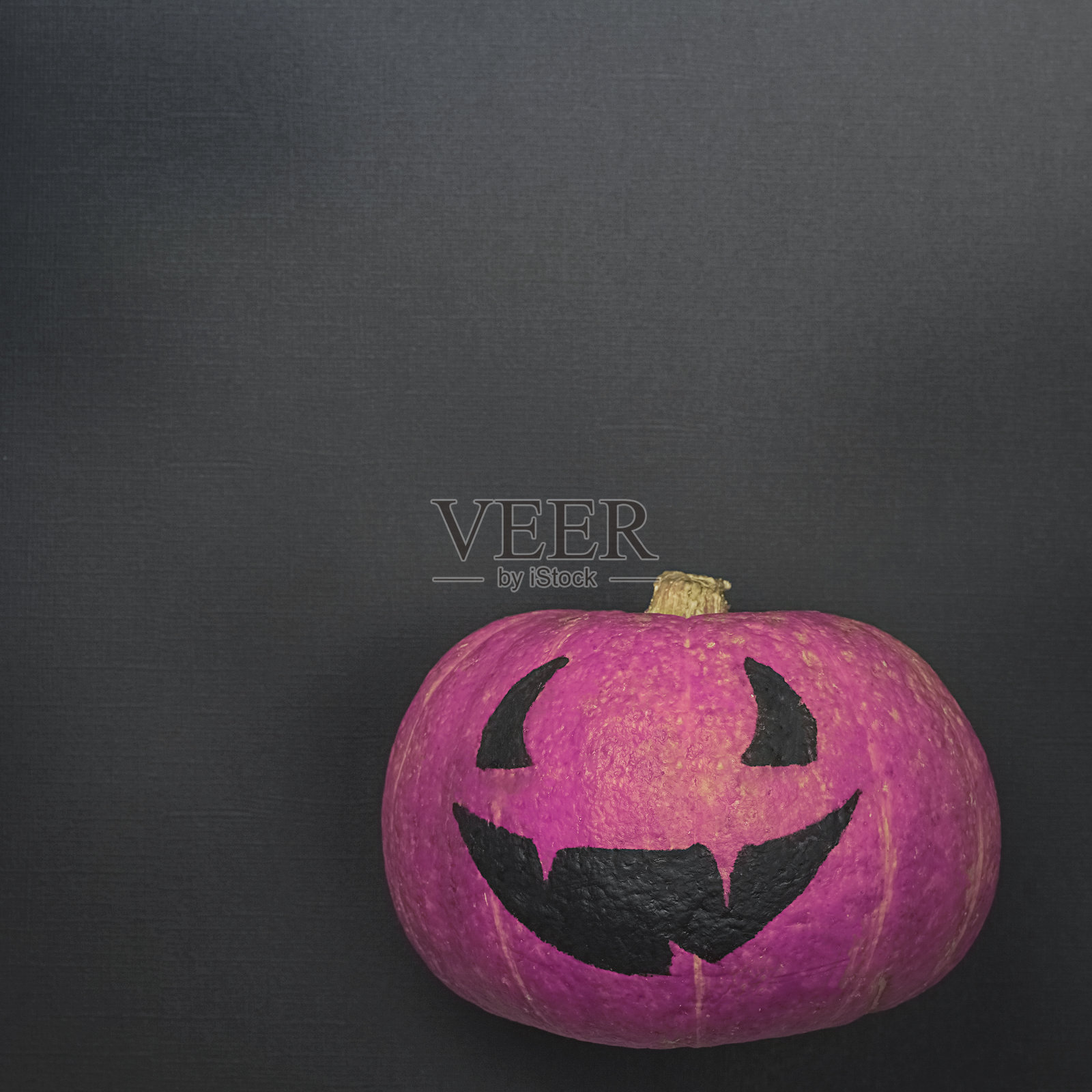 万圣节创意粉南瓜照片摄影图片