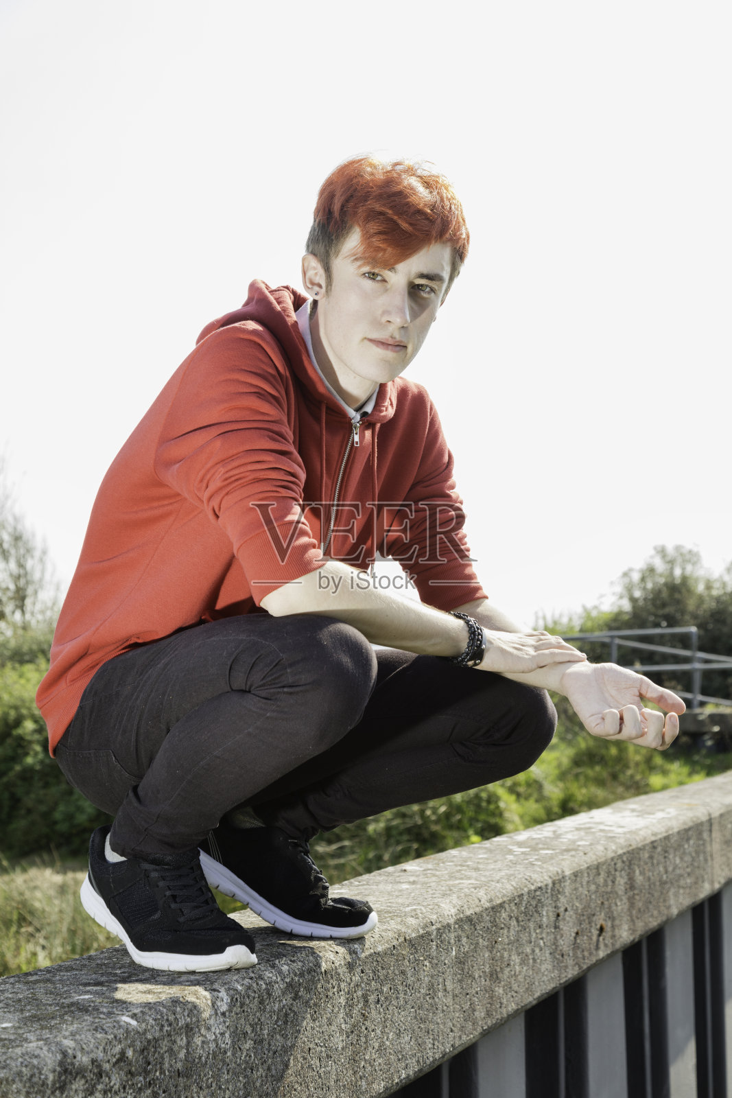 一个现代青少年的肖像照片摄影图片