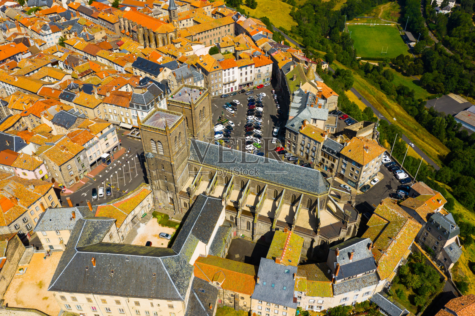 鸟瞰图圣面粉上镇与大教堂,法国照片摄影图片