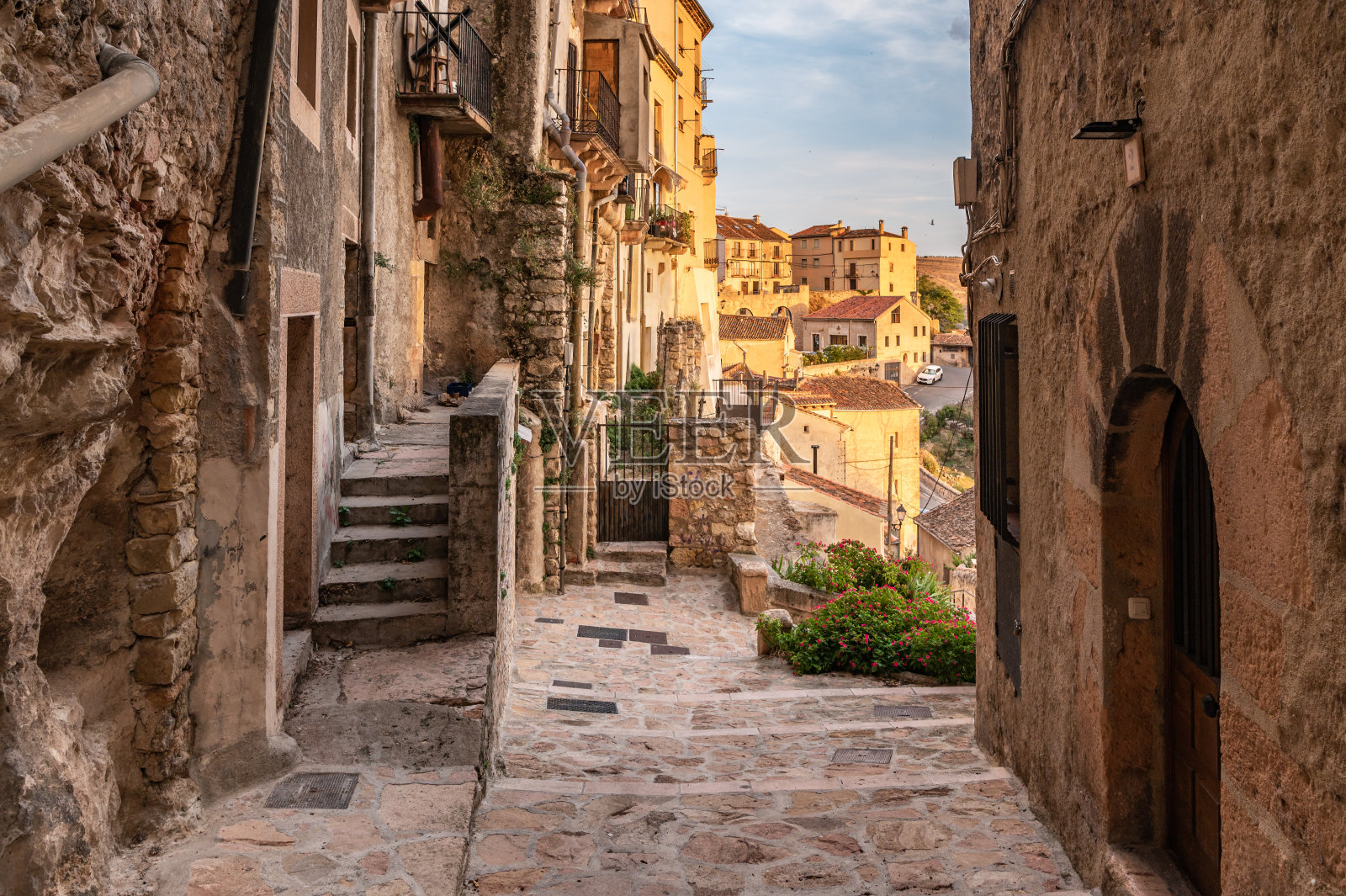 塞戈维亚省的中世纪城镇塞普尔韦达,西班牙最美丽的城镇之一照片摄影图片