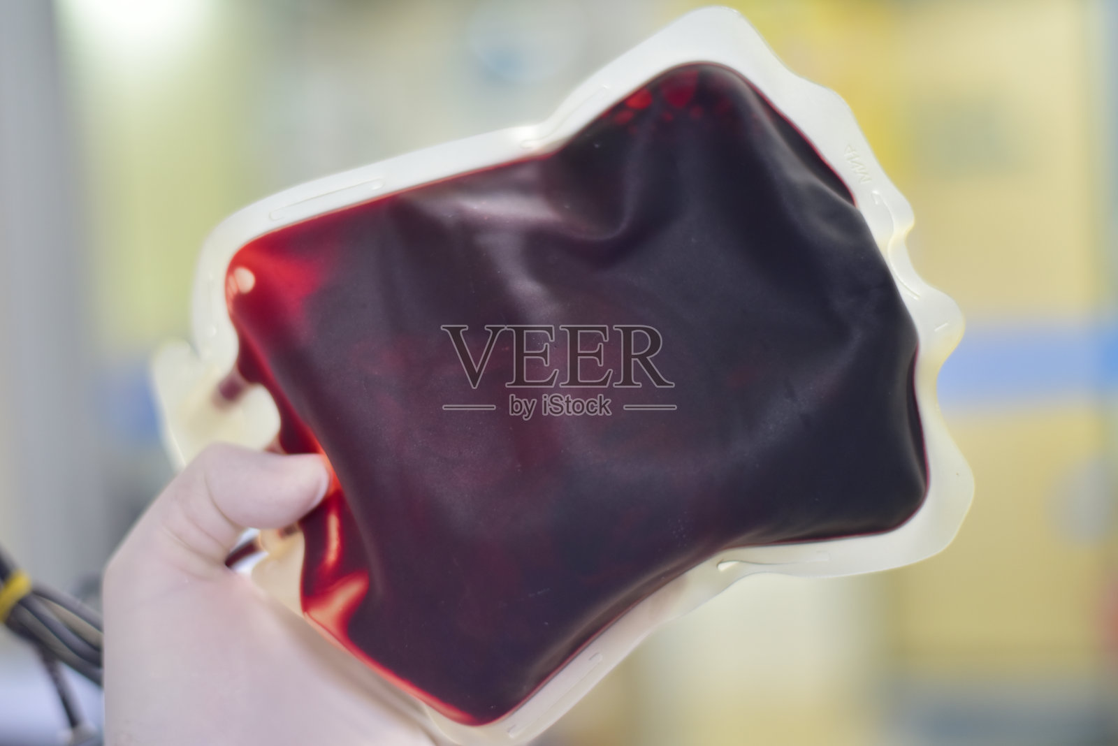 关闭血袋实验室。照片摄影图片